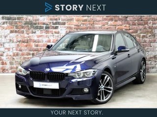 BMW 3 Serie Sedan 330i High Executive M Sport Pakket Automaat / Navigatie Professional / Head-Up Display / Adaptief M Onderstel / Driving Assistant / 19 Inch / Trekhaak / Active Cruise Control met Stop en Go-functie / Nappa Leder / Achteruitrijcamera / LED