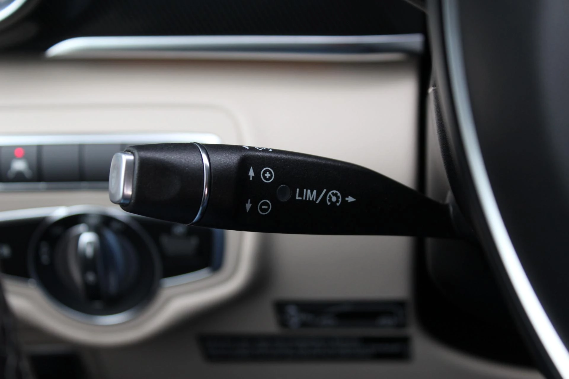 Hoofdafbeelding Mercedes-Benz Marco Polo