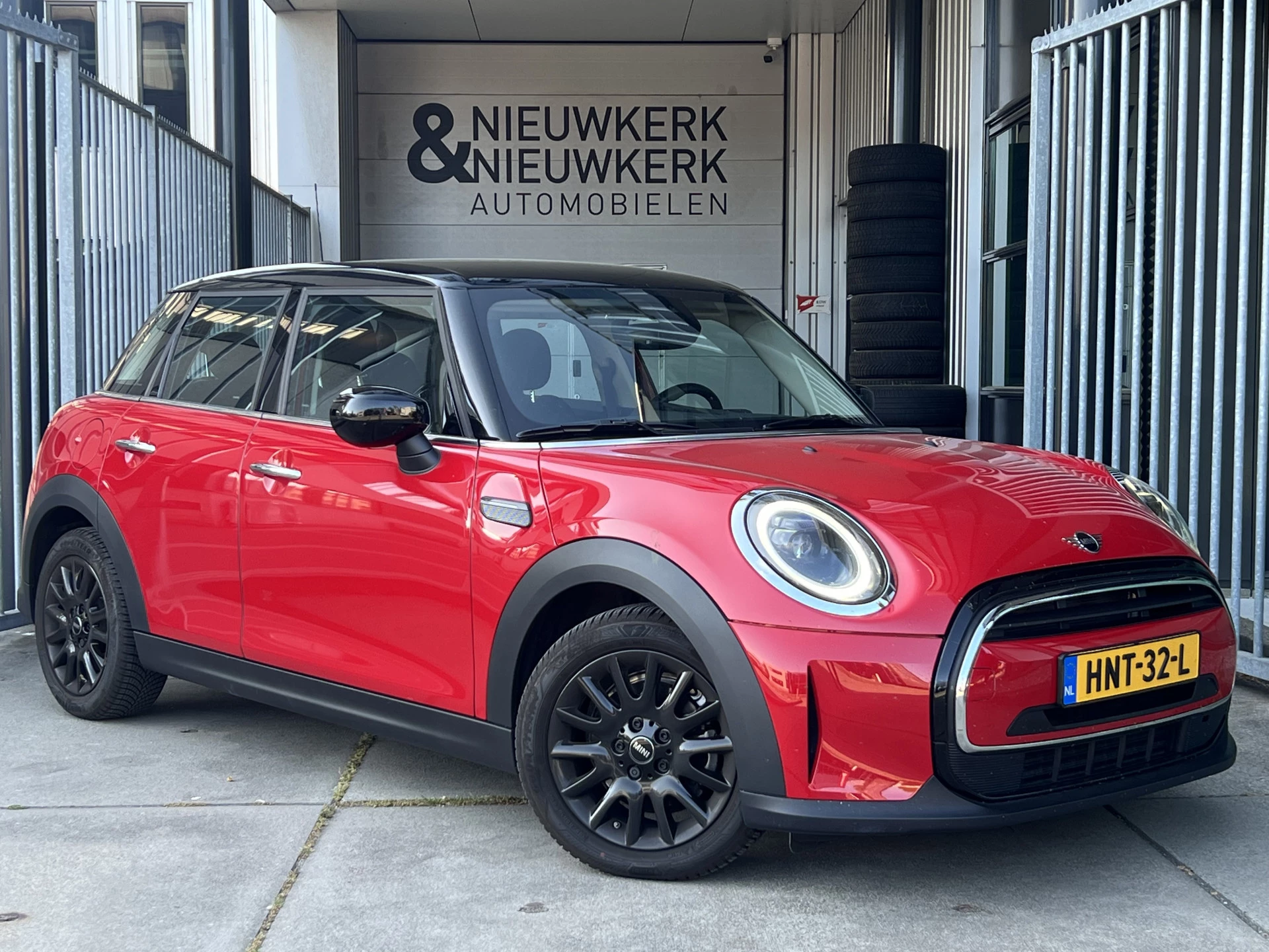 Hoofdafbeelding MINI Cooper