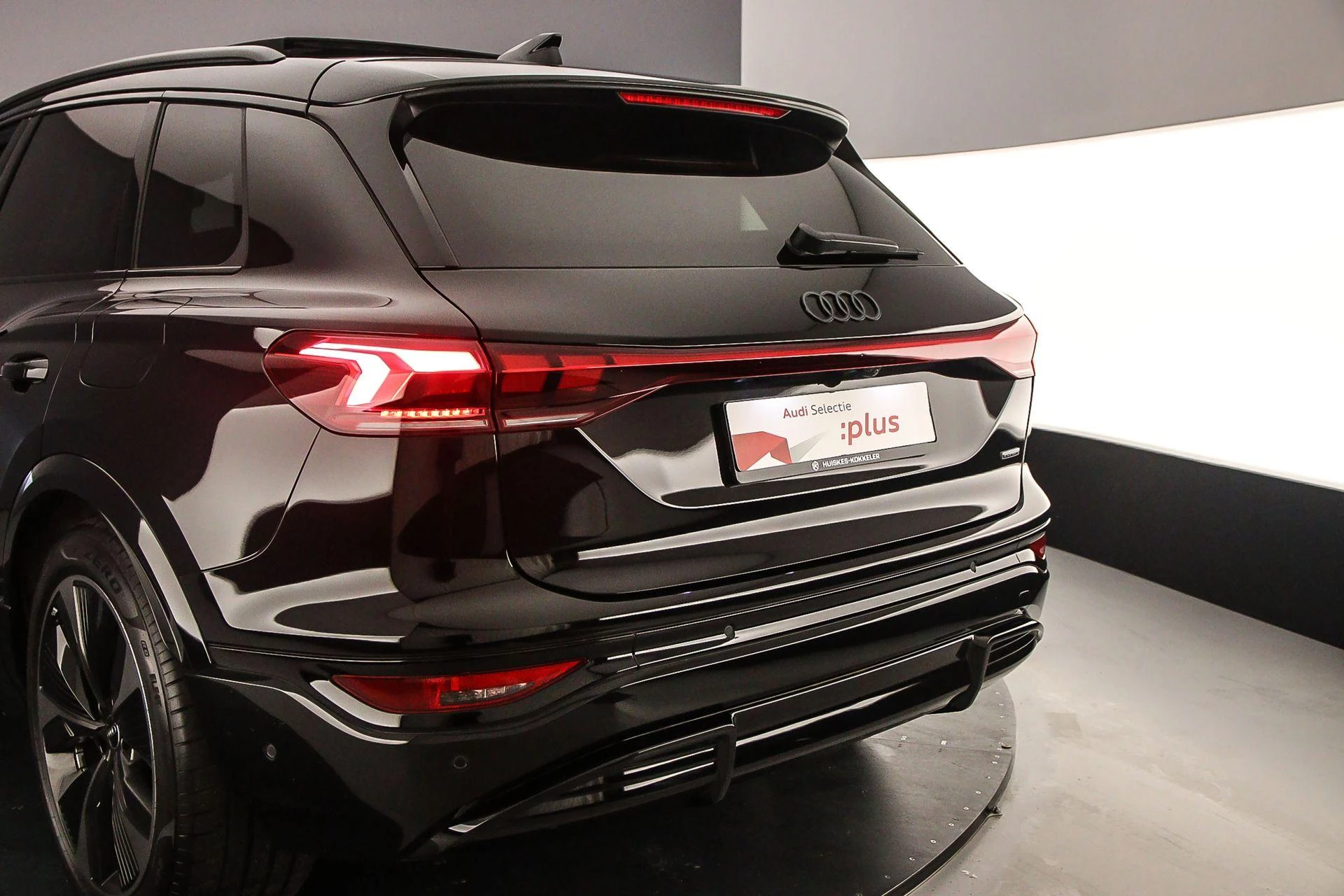 Hoofdafbeelding Audi Q6 e-tron