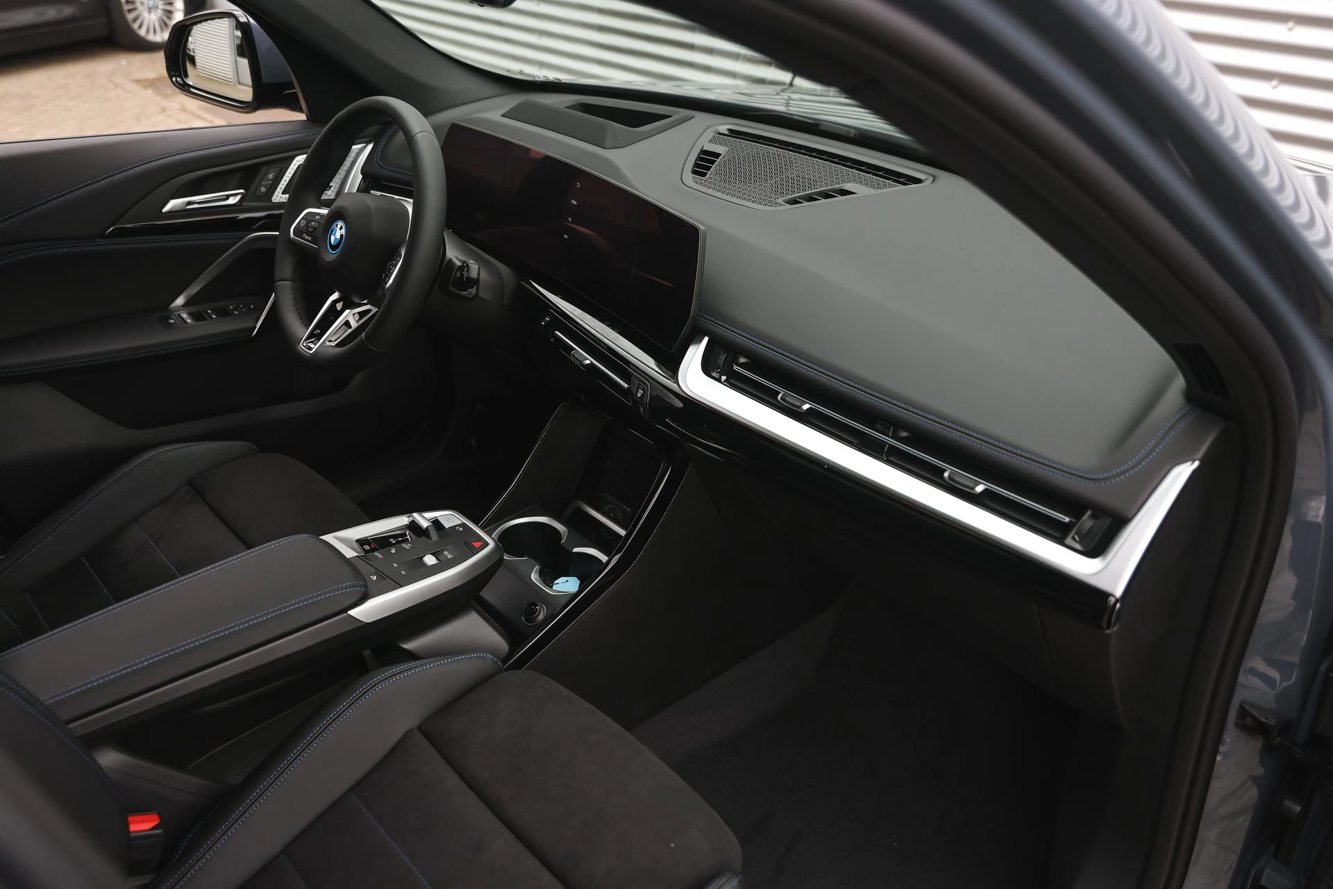 Hoofdafbeelding BMW iX1