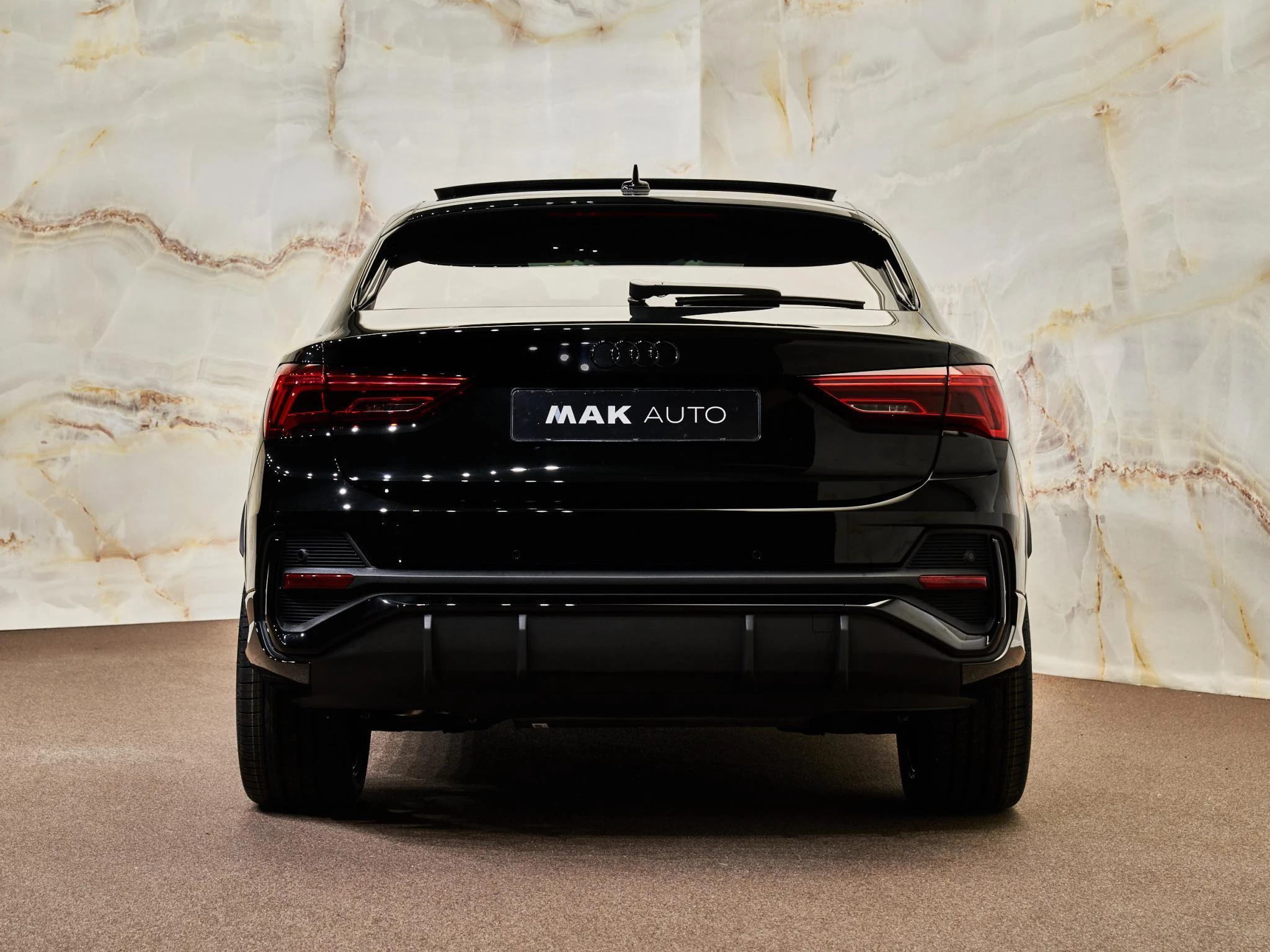 Hoofdafbeelding Audi Q3