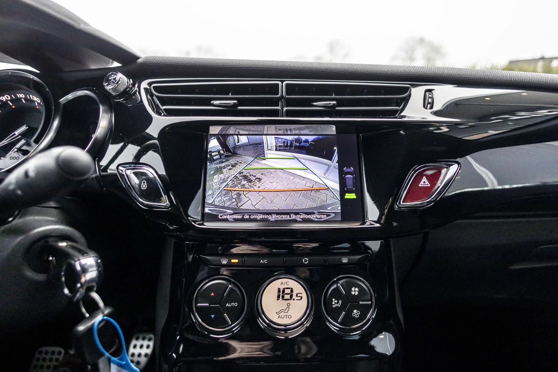 Hoofdafbeelding DS DS 3