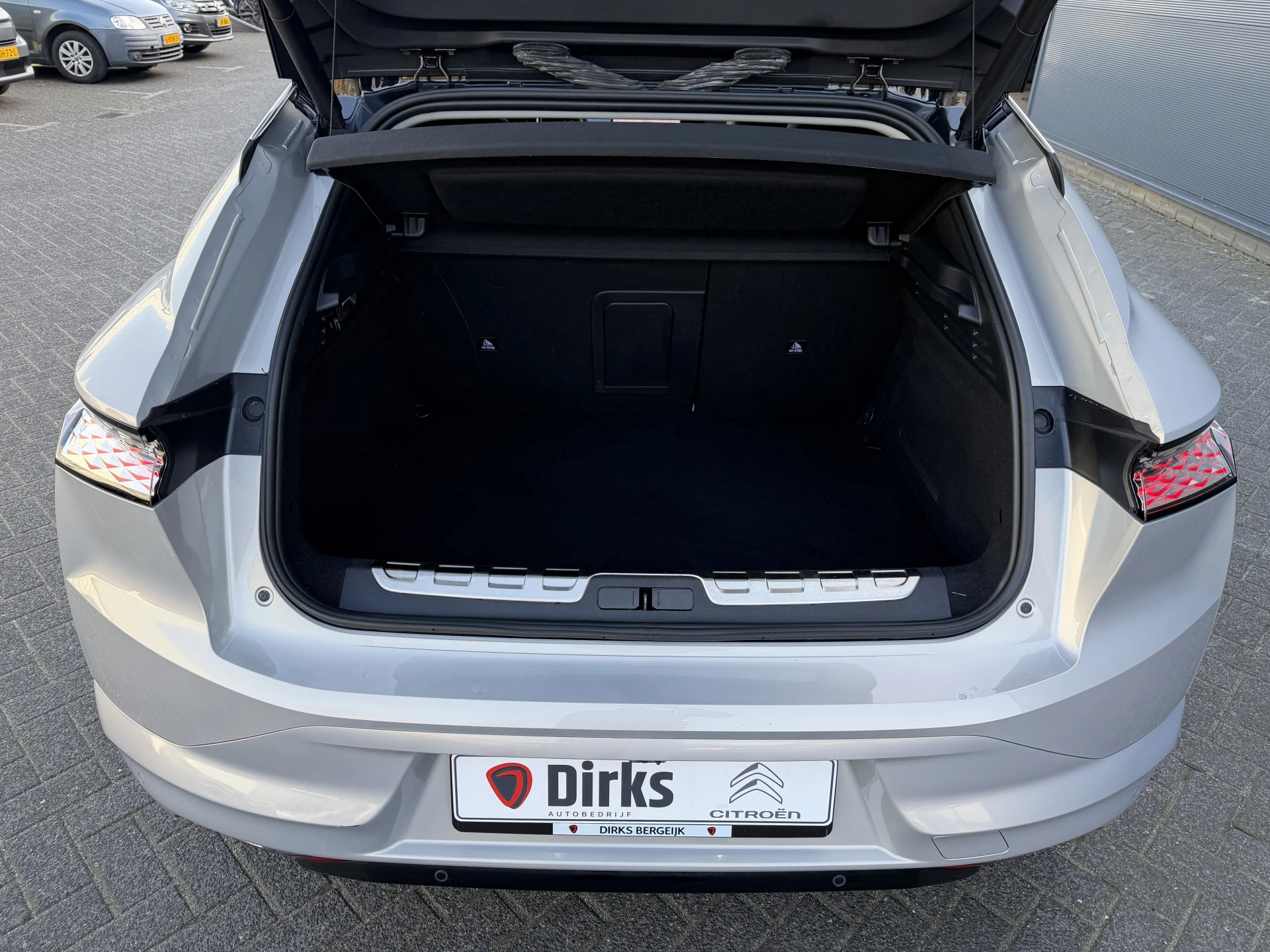 Hoofdafbeelding DS DS 4