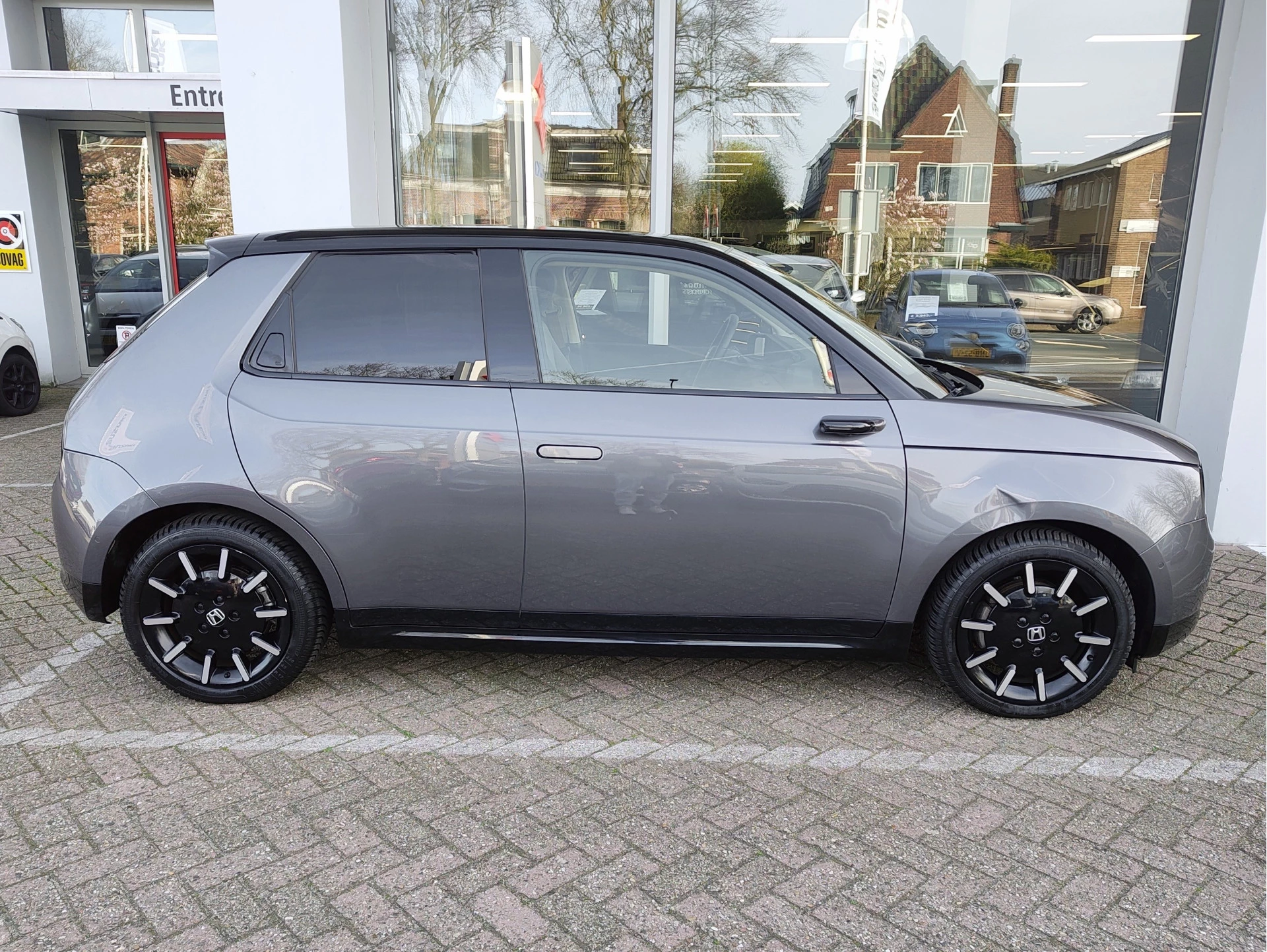 Hoofdafbeelding Honda e