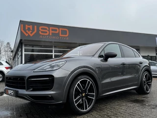 Hoofdafbeelding Porsche Cayenne Porsche Cayenne Coupé 3.0 E-Hybrid|Matrix|Pano|lucht|HUD|22