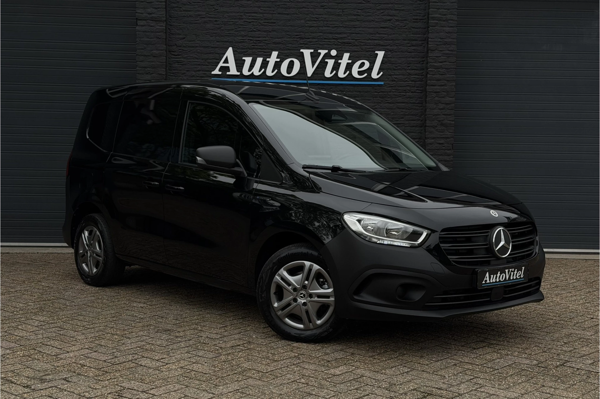 Hoofdafbeelding Mercedes-Benz eCitan