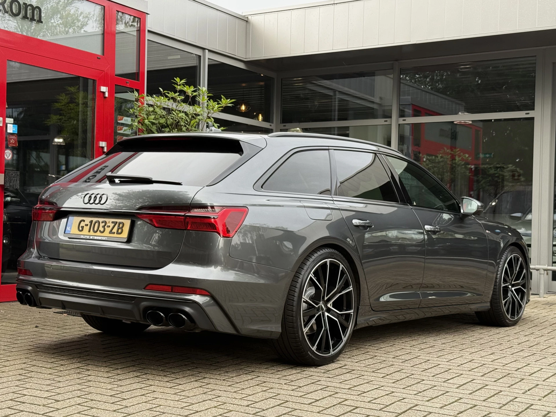 Hoofdafbeelding Audi A6
