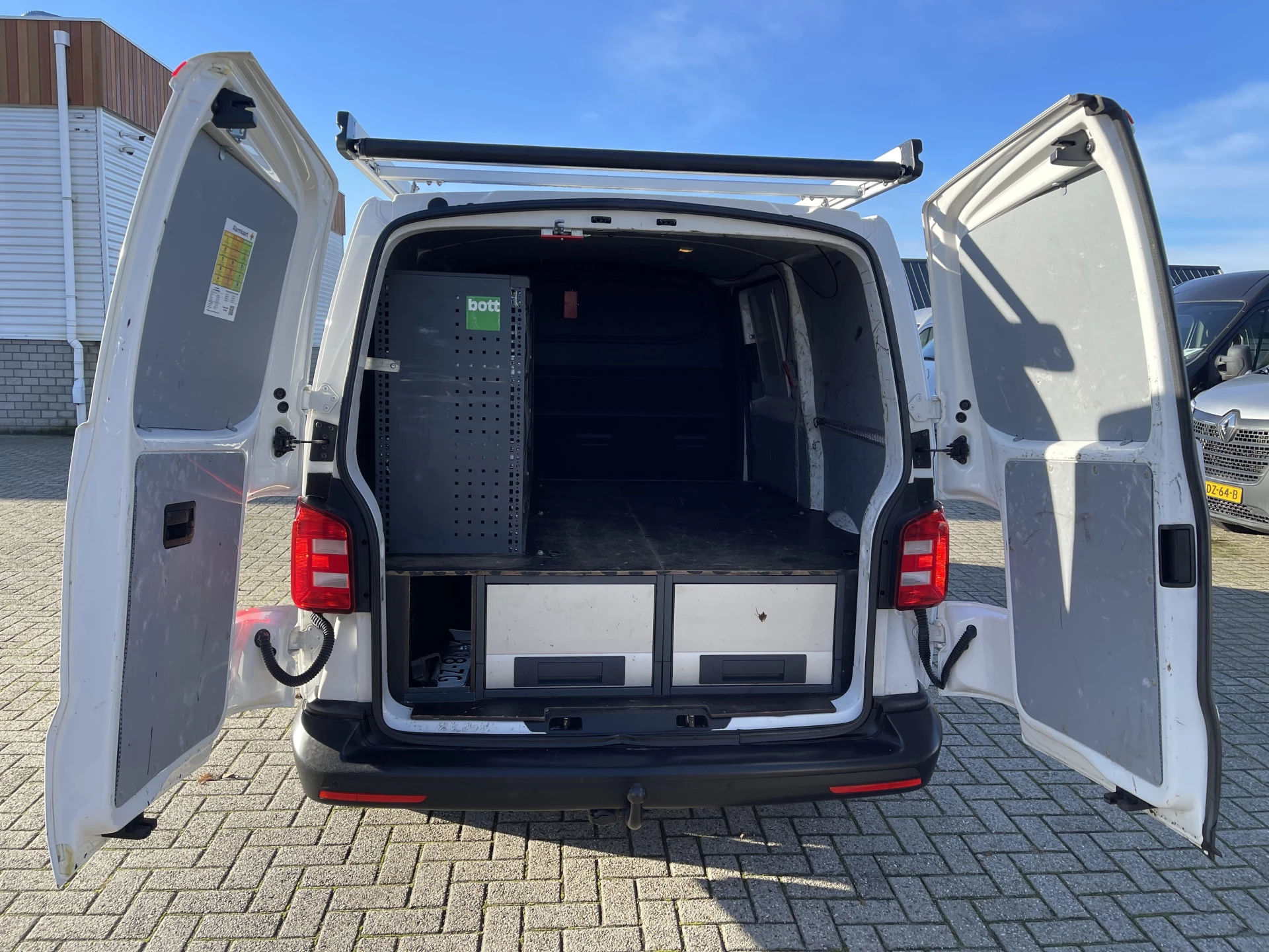Hoofdafbeelding Volkswagen Transporter