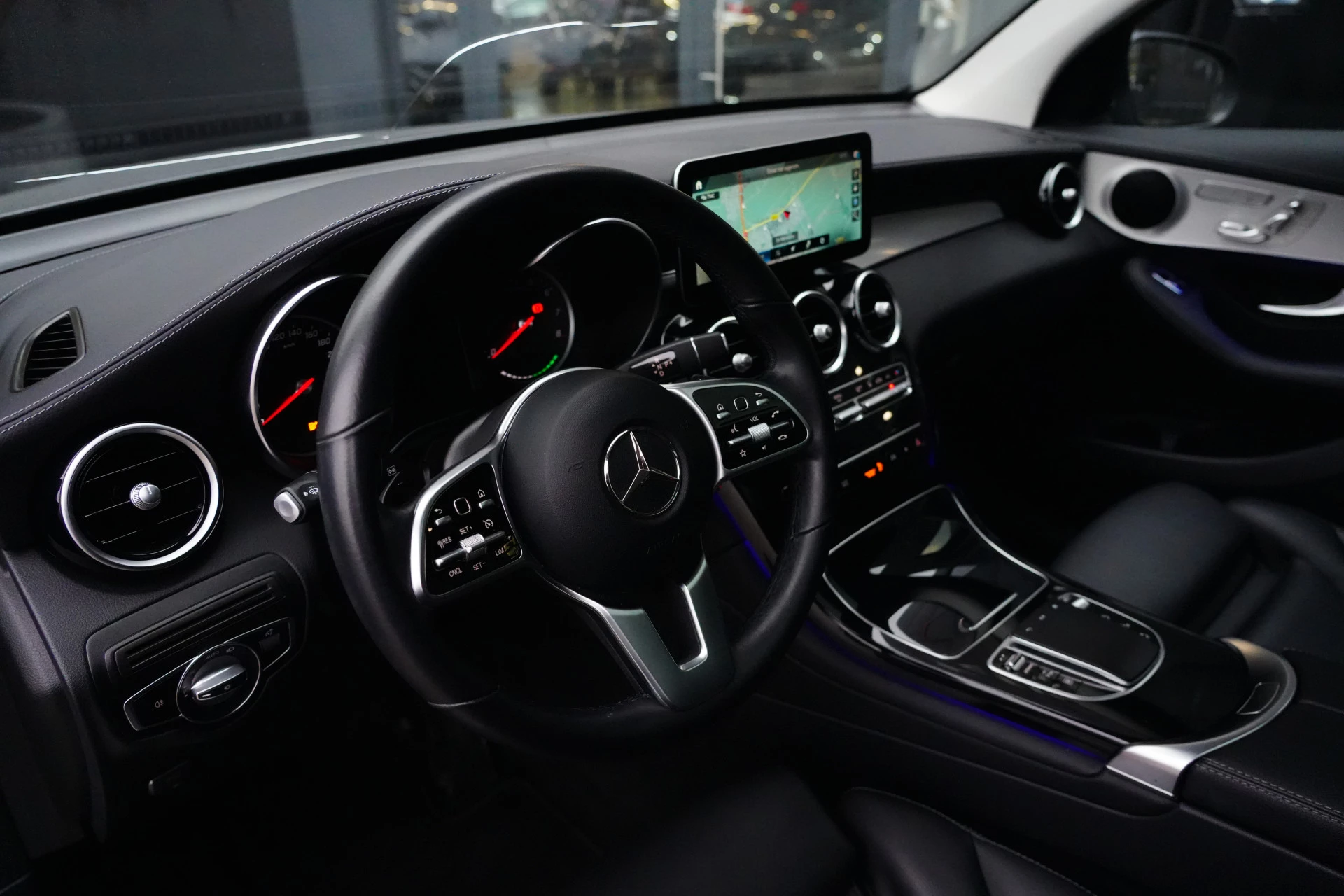 Hoofdafbeelding Mercedes-Benz GLC