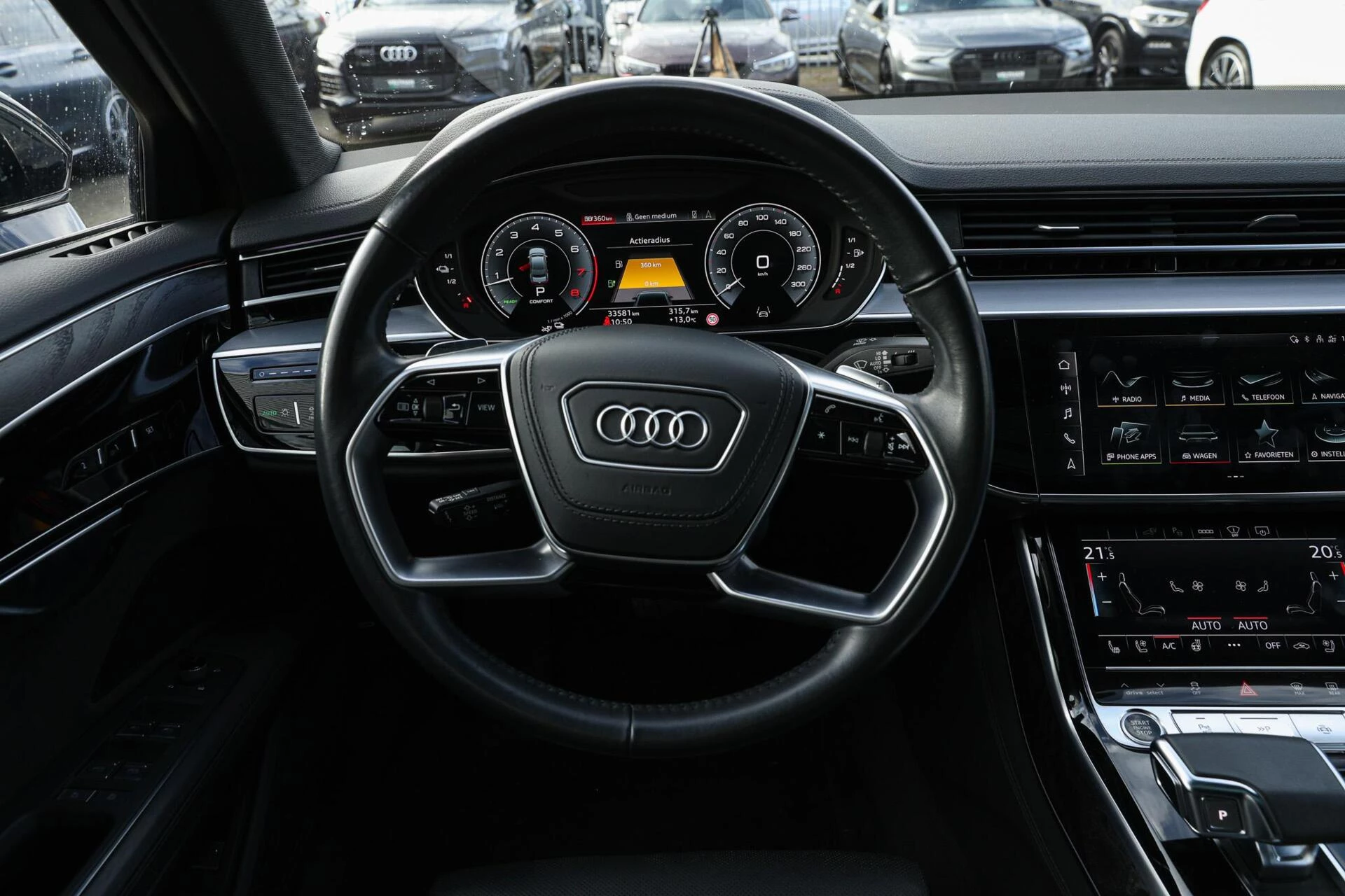 Hoofdafbeelding Audi A8