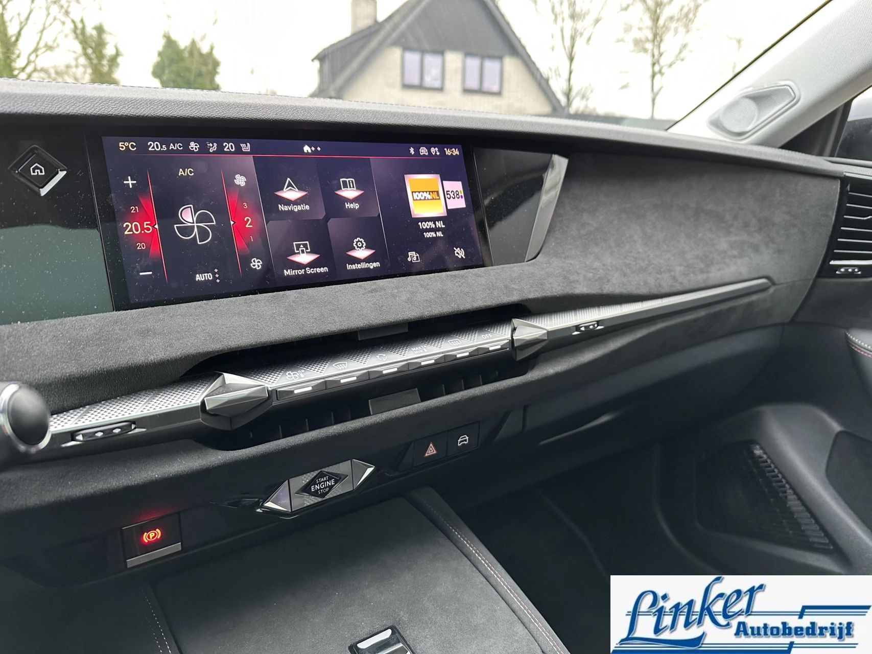 Hoofdafbeelding DS DS 4