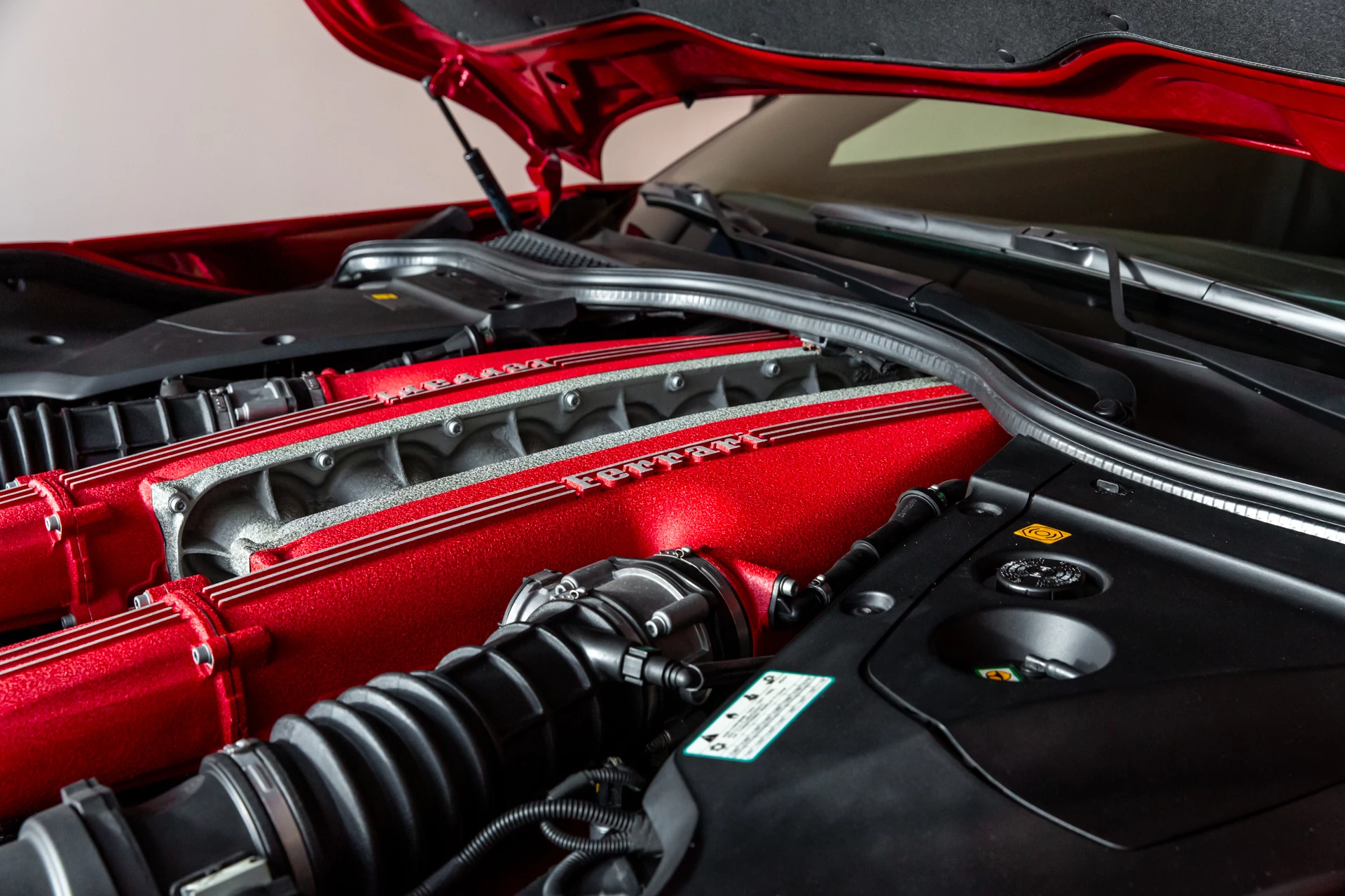 Hoofdafbeelding Ferrari F12