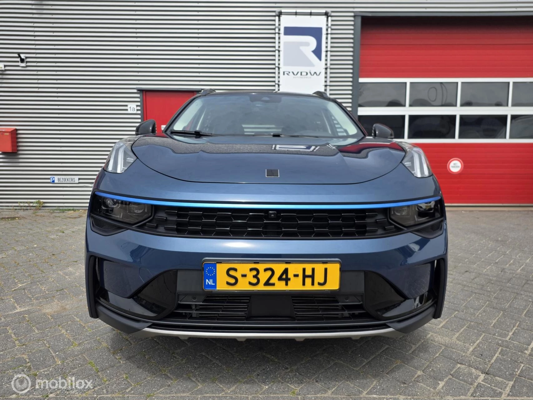Hoofdafbeelding Lynk & Co 01