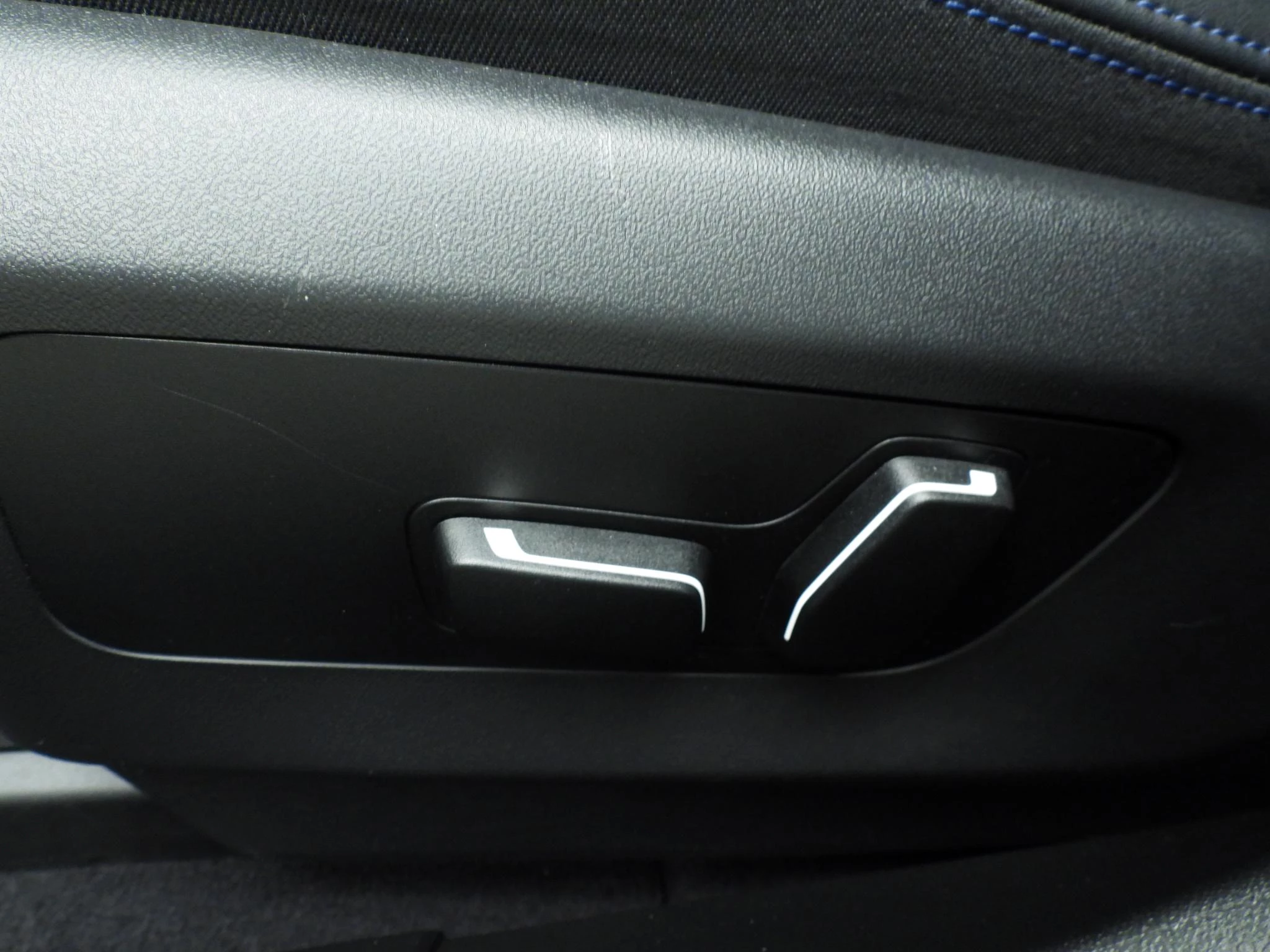 Hoofdafbeelding BMW i5