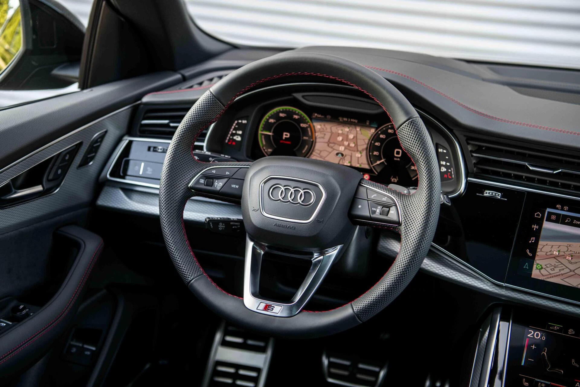 Hoofdafbeelding Audi Q8
