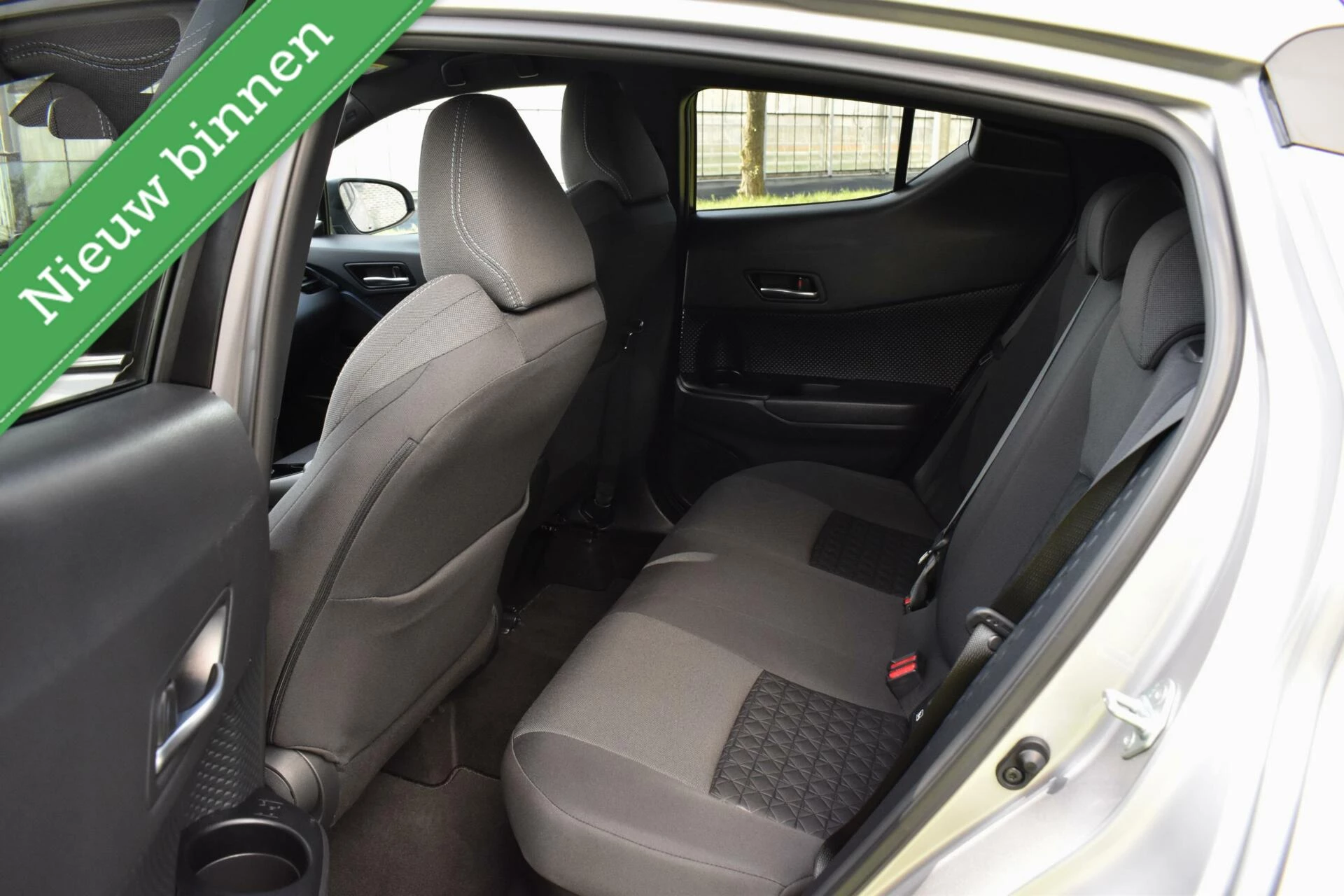 Hoofdafbeelding Toyota C-HR