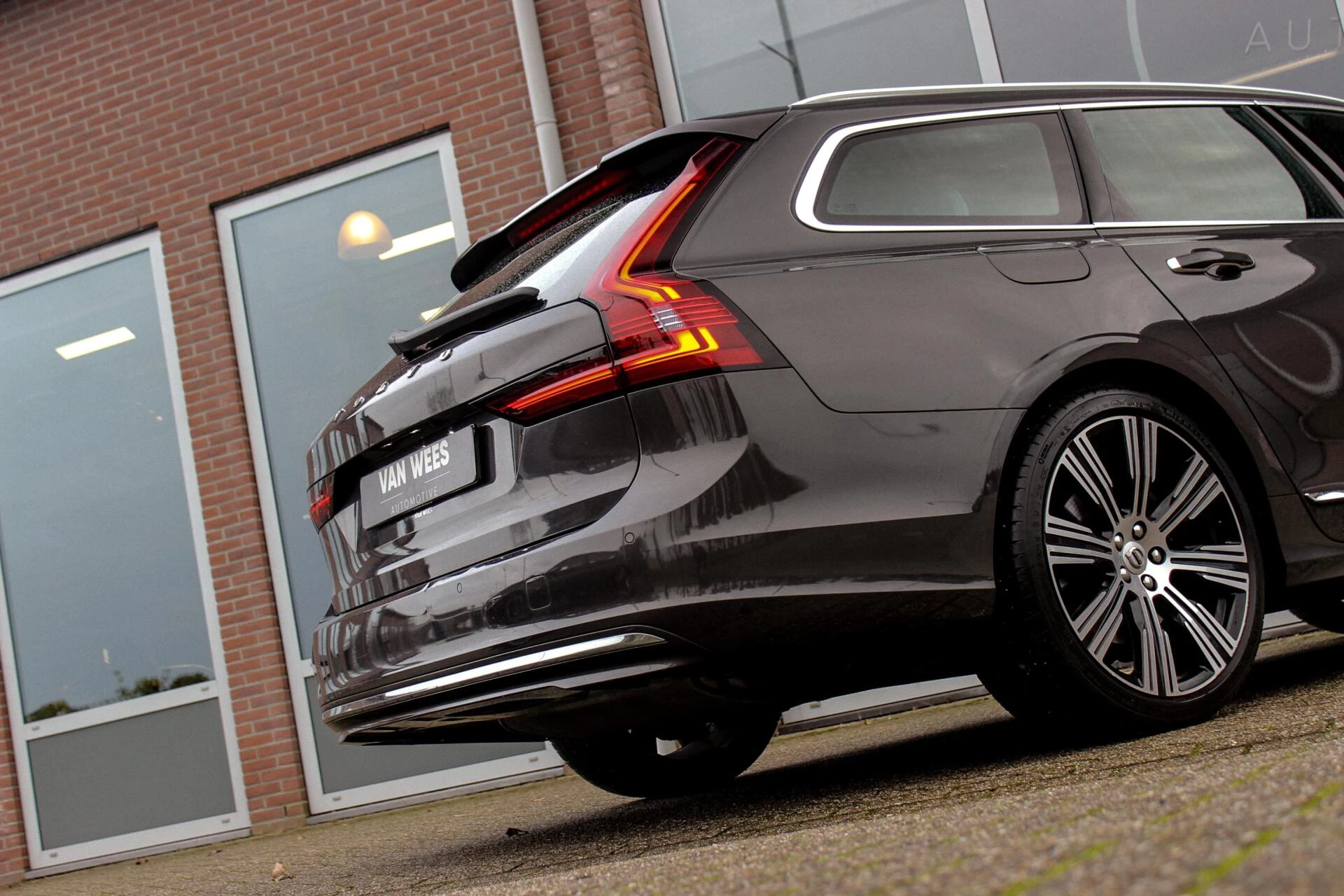 Hoofdafbeelding Volvo V90