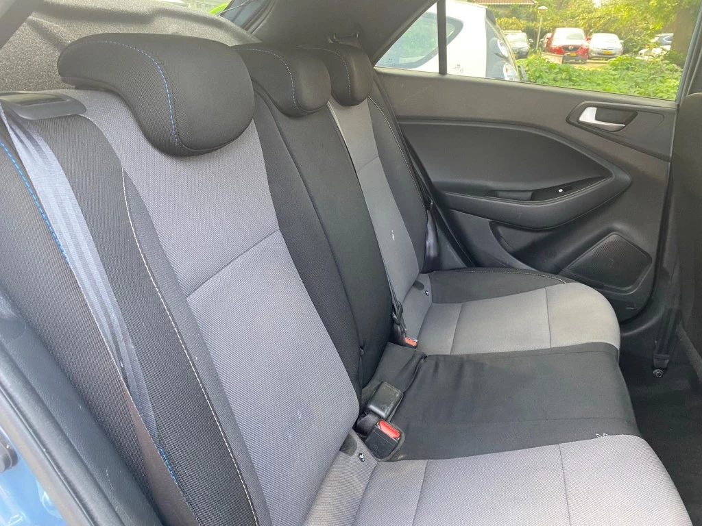 Hoofdafbeelding Hyundai i20