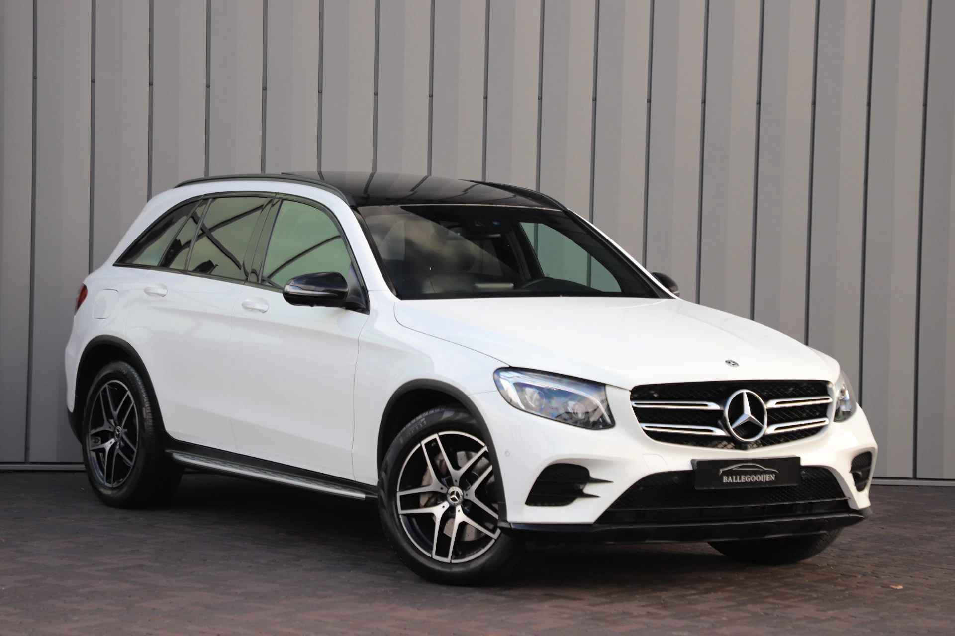 Hoofdafbeelding Mercedes-Benz GLC