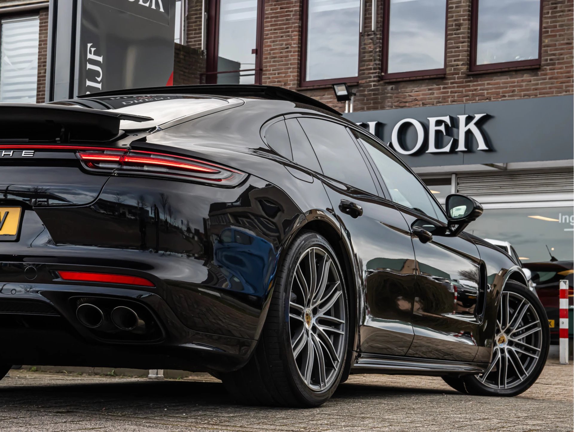 Hoofdafbeelding Porsche Panamera