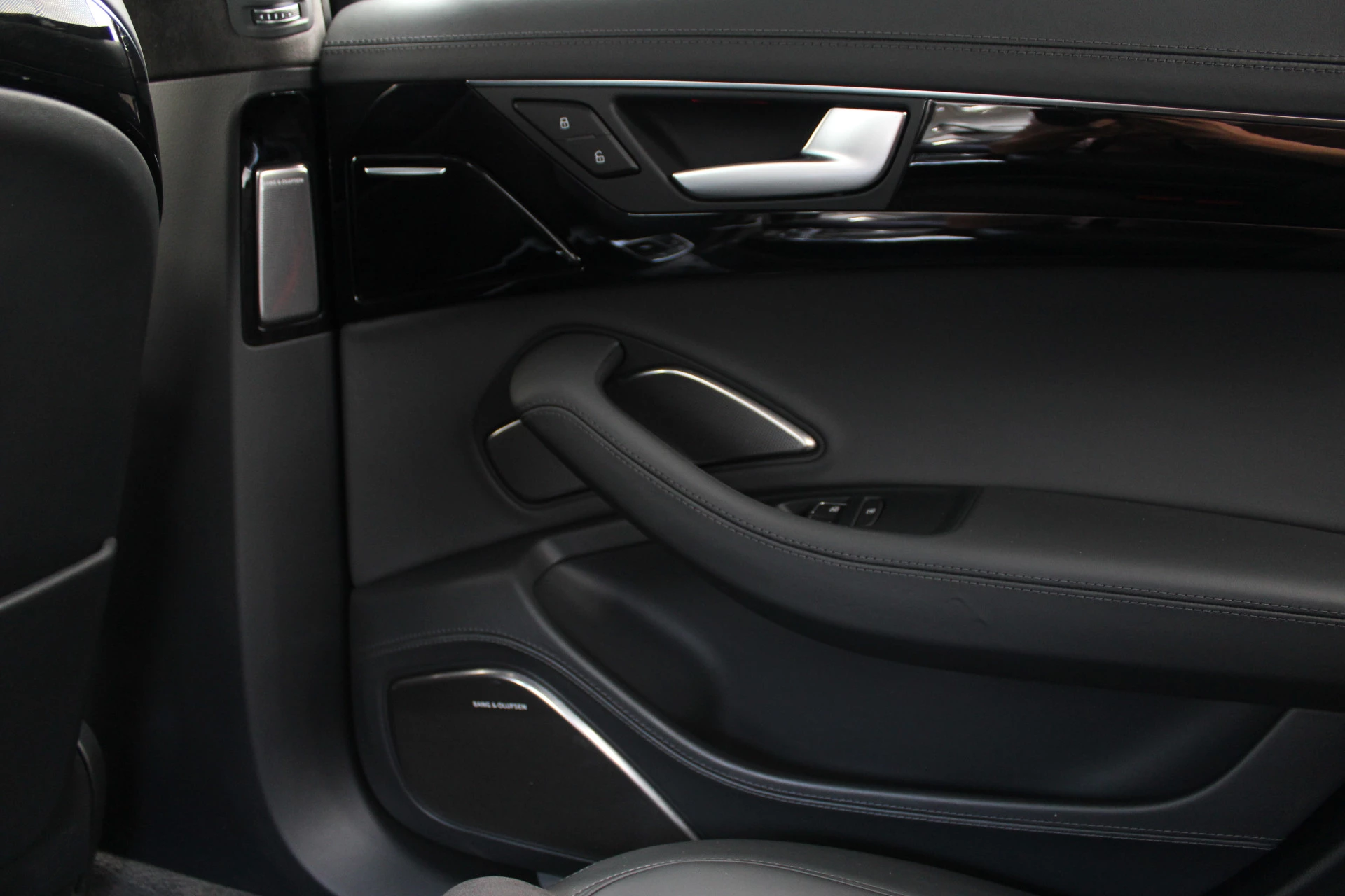 Hoofdafbeelding Audi A8