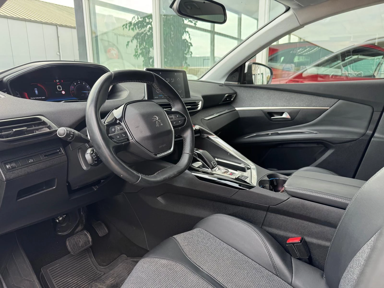 Hoofdafbeelding Peugeot 5008