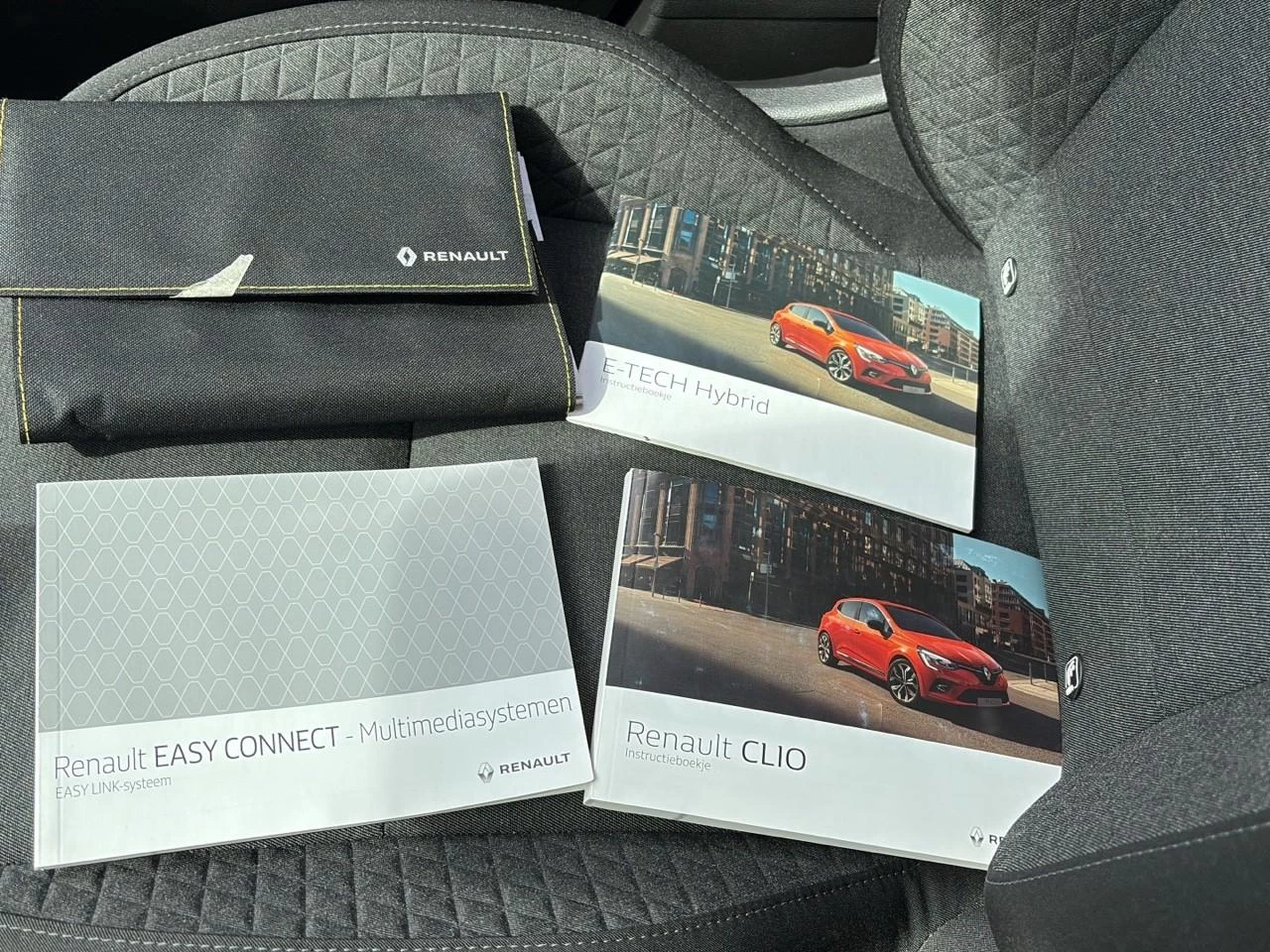 Hoofdafbeelding Renault Clio