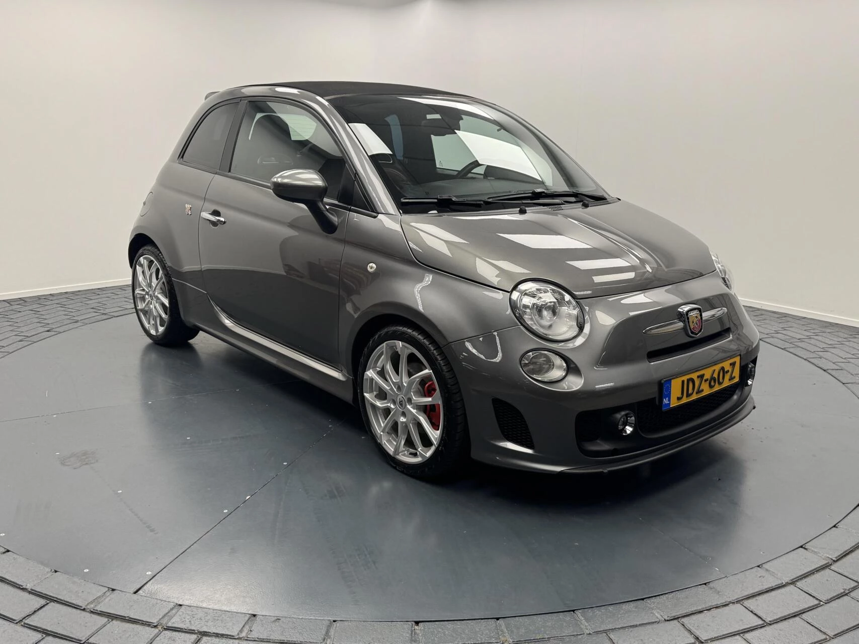 Hoofdafbeelding Fiat 500C