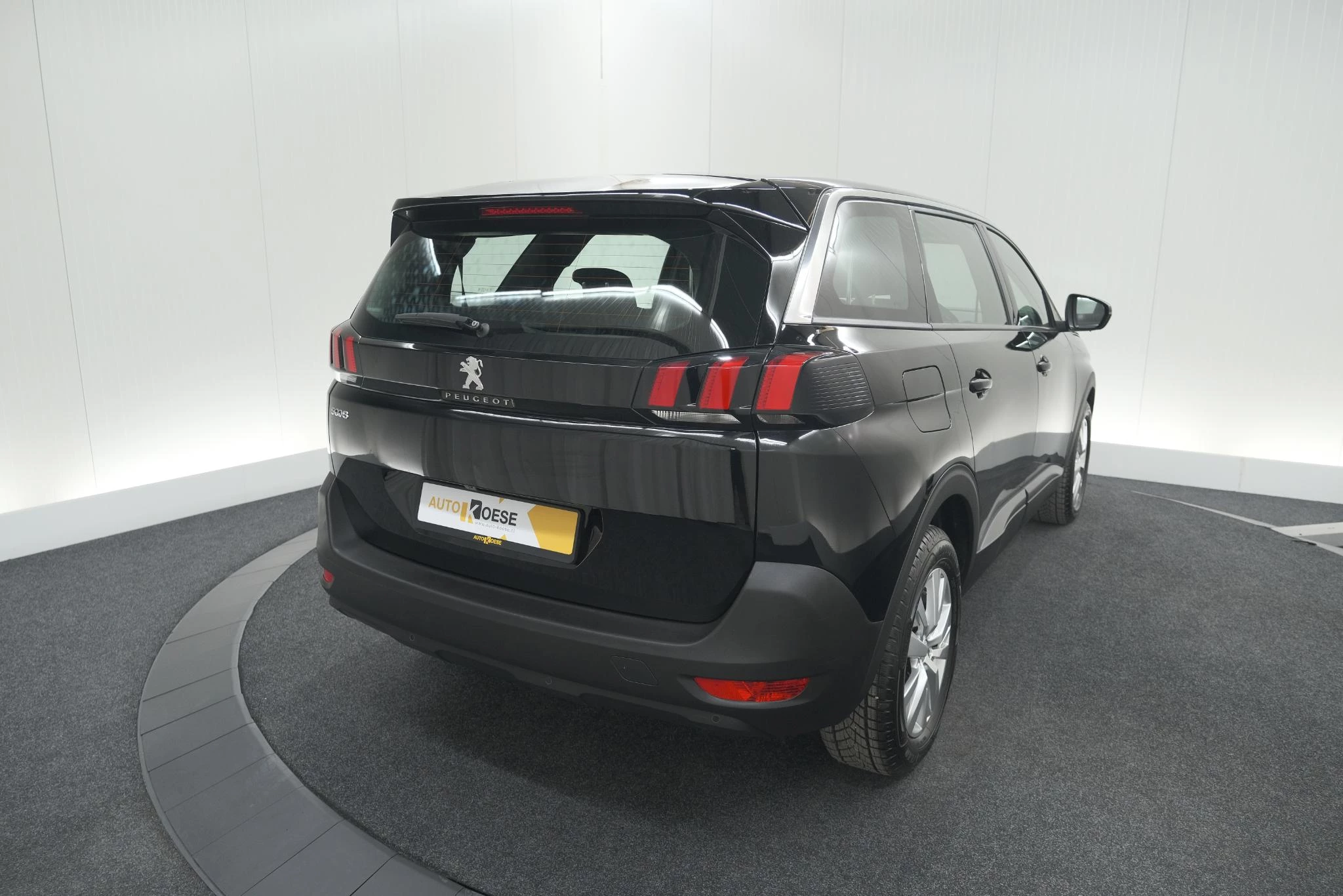 Hoofdafbeelding Peugeot 5008