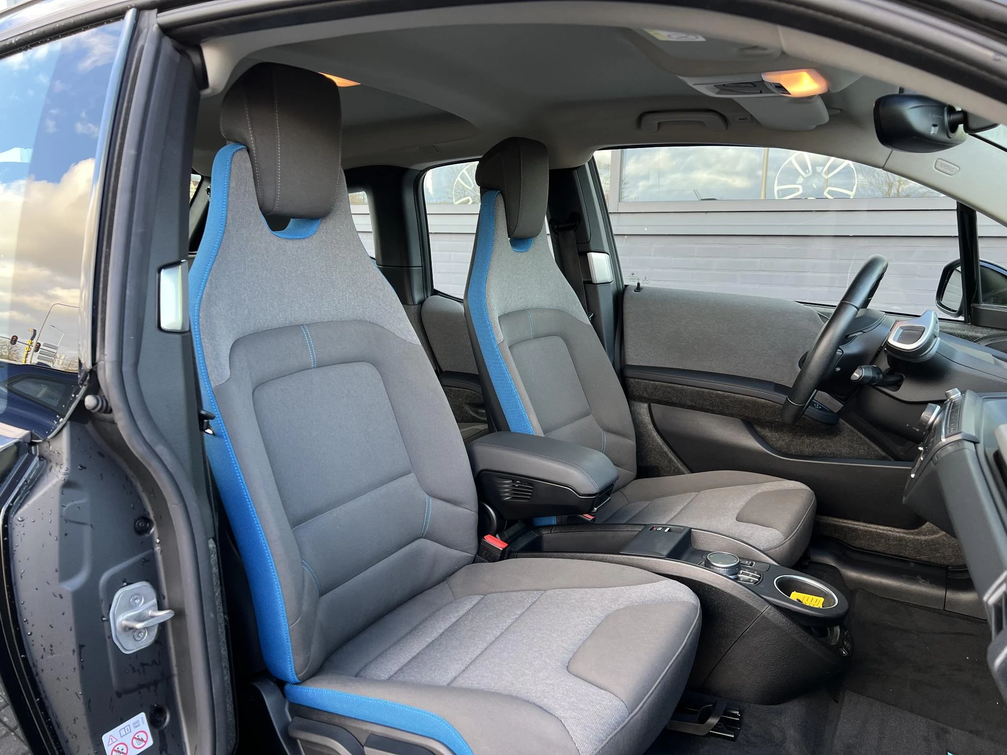 Hoofdafbeelding BMW i3