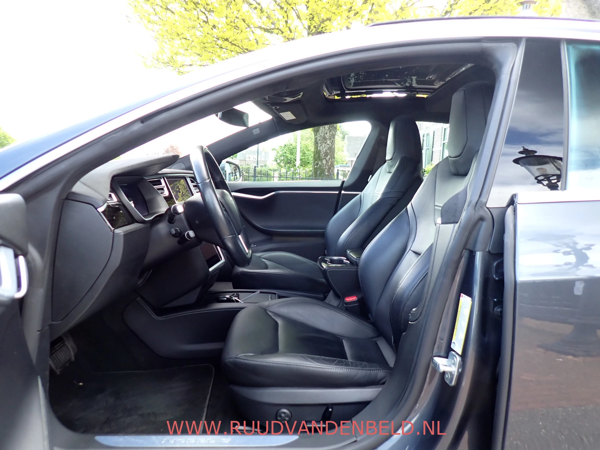 Hoofdafbeelding Tesla Model S