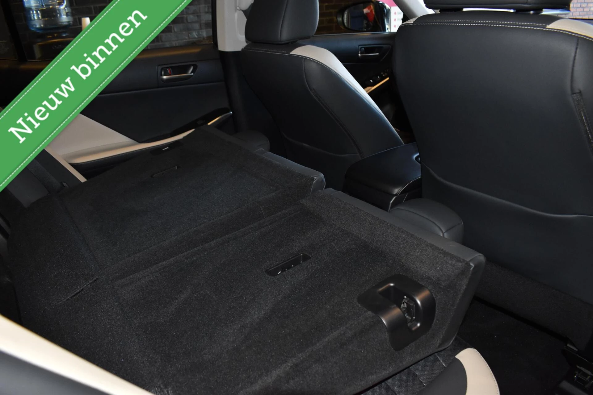 Hoofdafbeelding Lexus IS