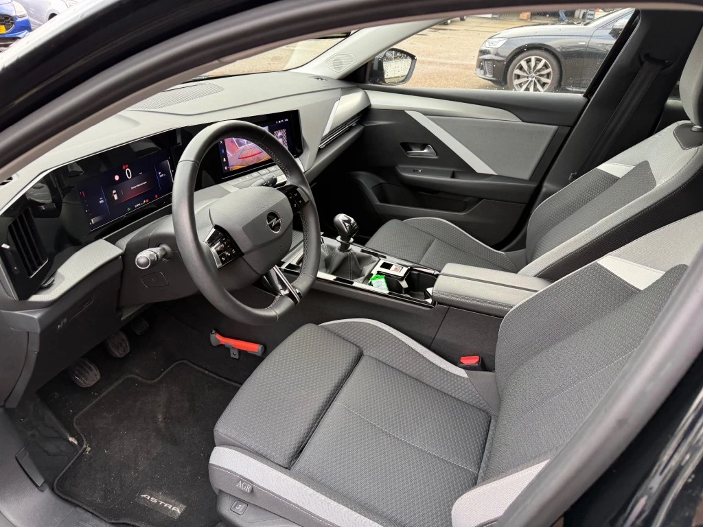 Hoofdafbeelding Opel Astra