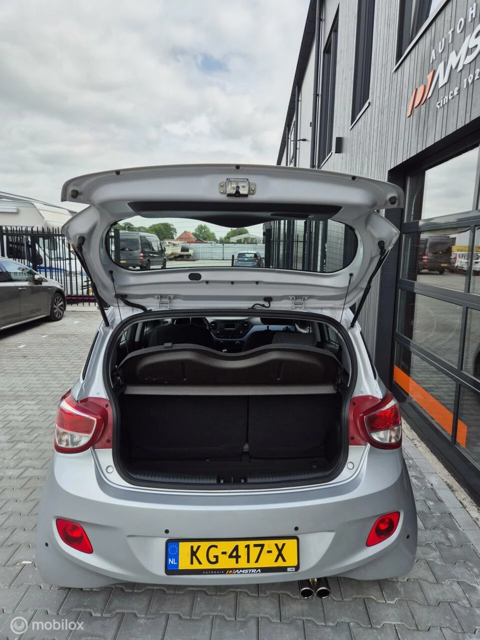 Hoofdafbeelding Hyundai i10