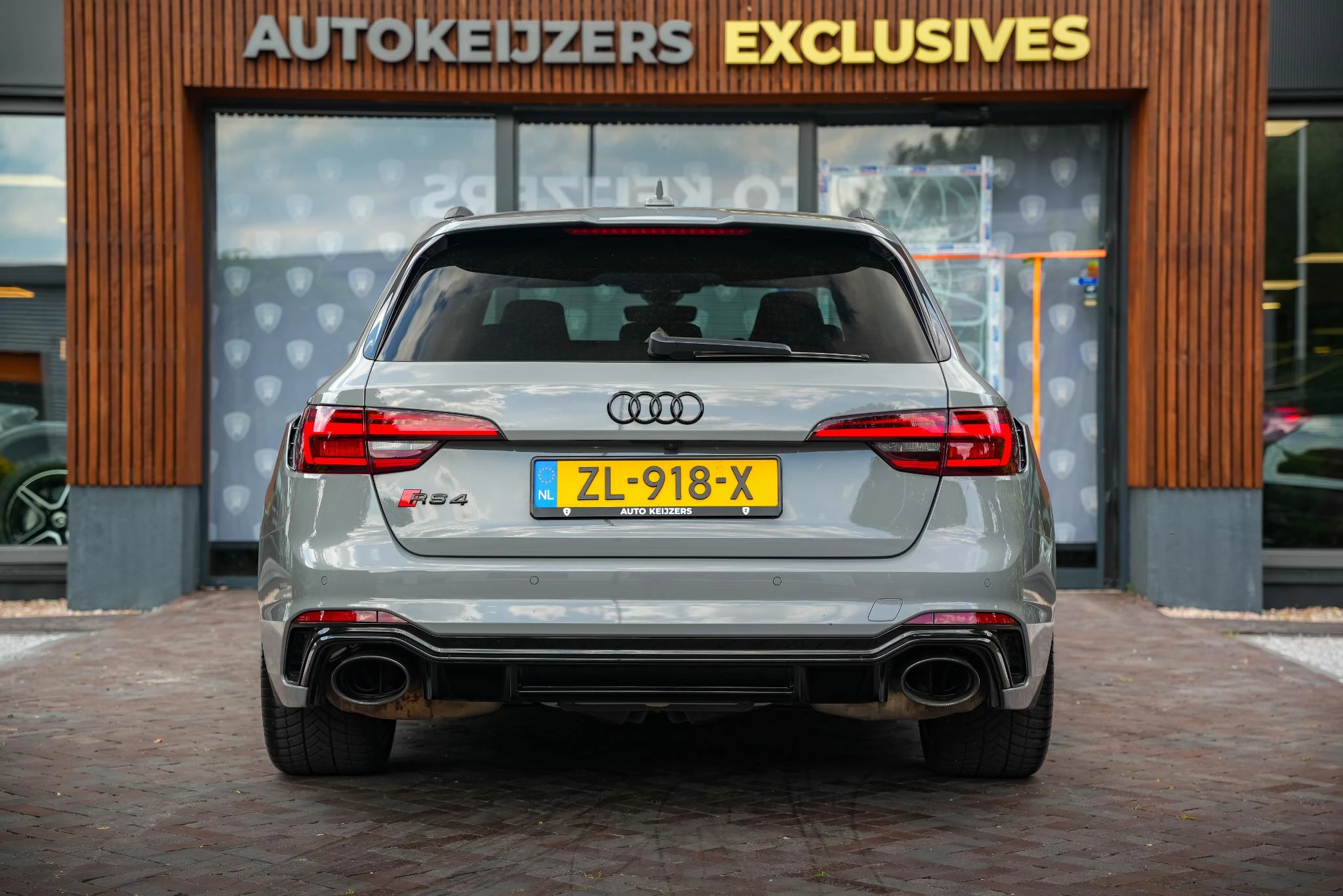 Hoofdafbeelding Audi RS4