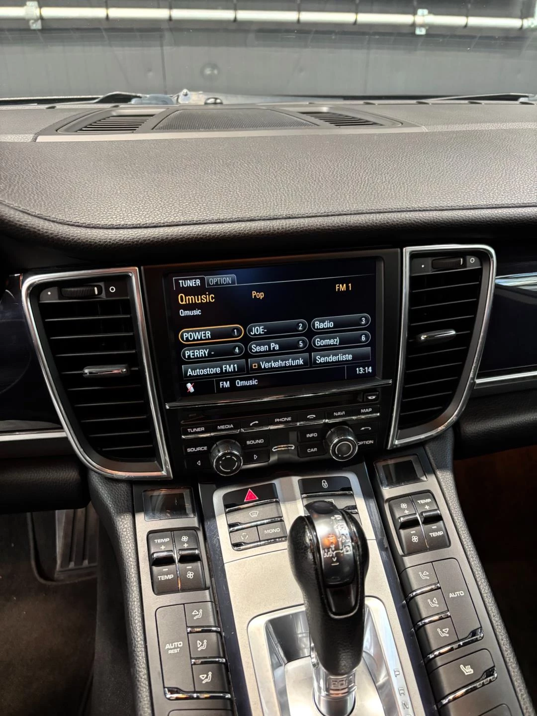 Hoofdafbeelding Porsche Panamera