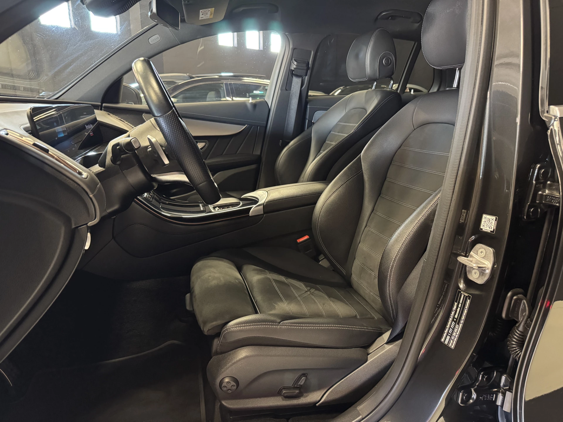 Hoofdafbeelding Mercedes-Benz EQC