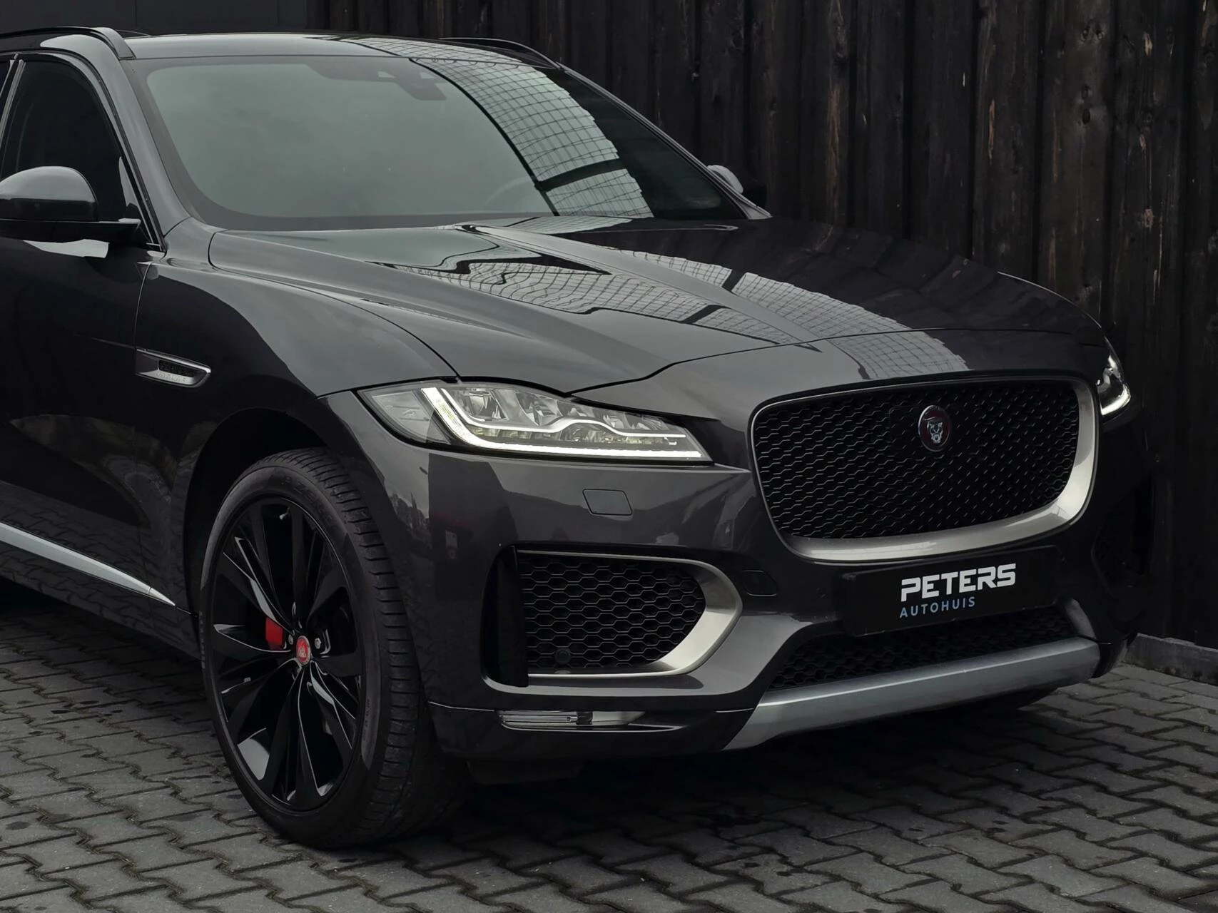 Hoofdafbeelding Jaguar F-PACE