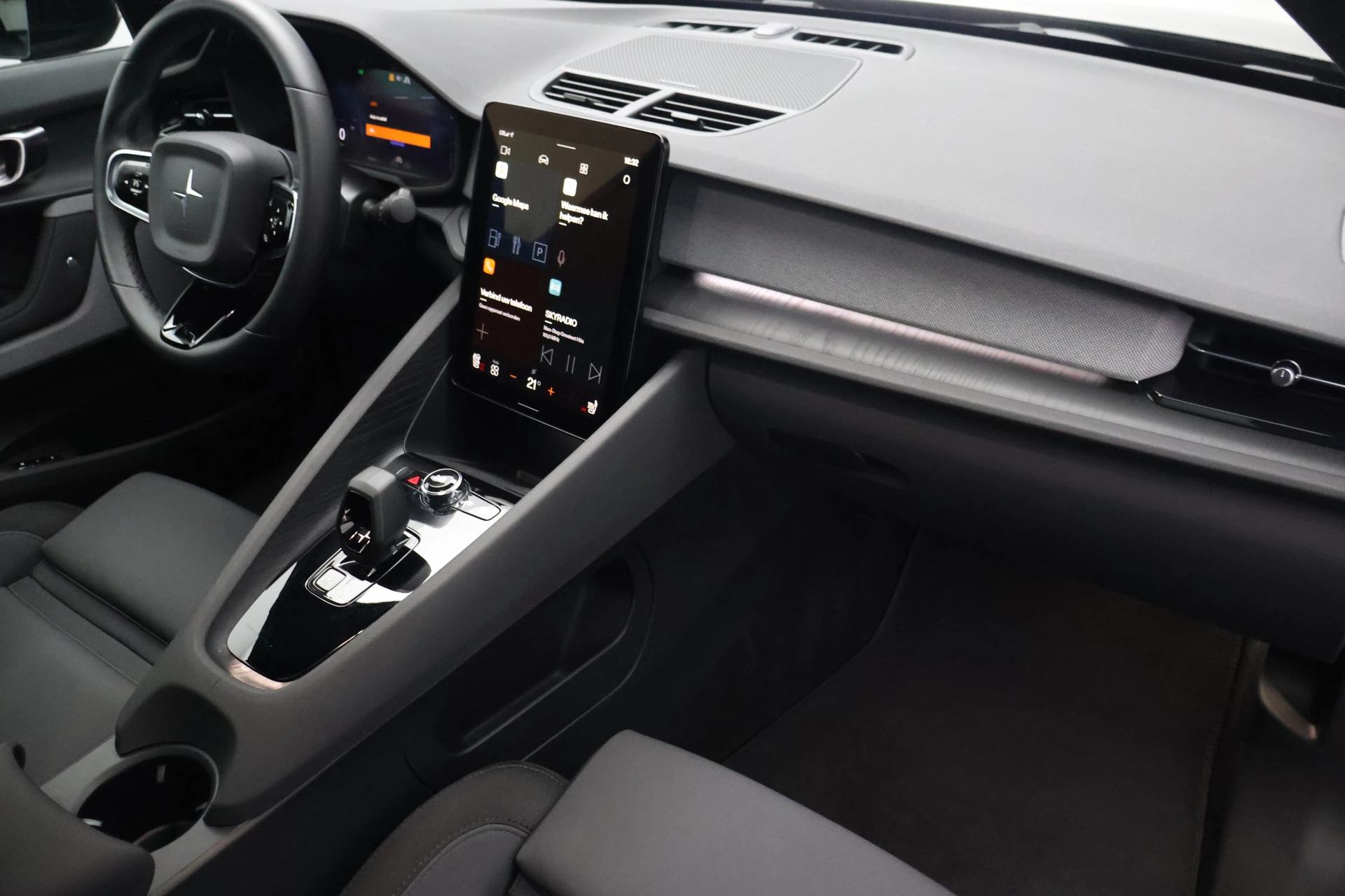 Hoofdafbeelding Polestar 2