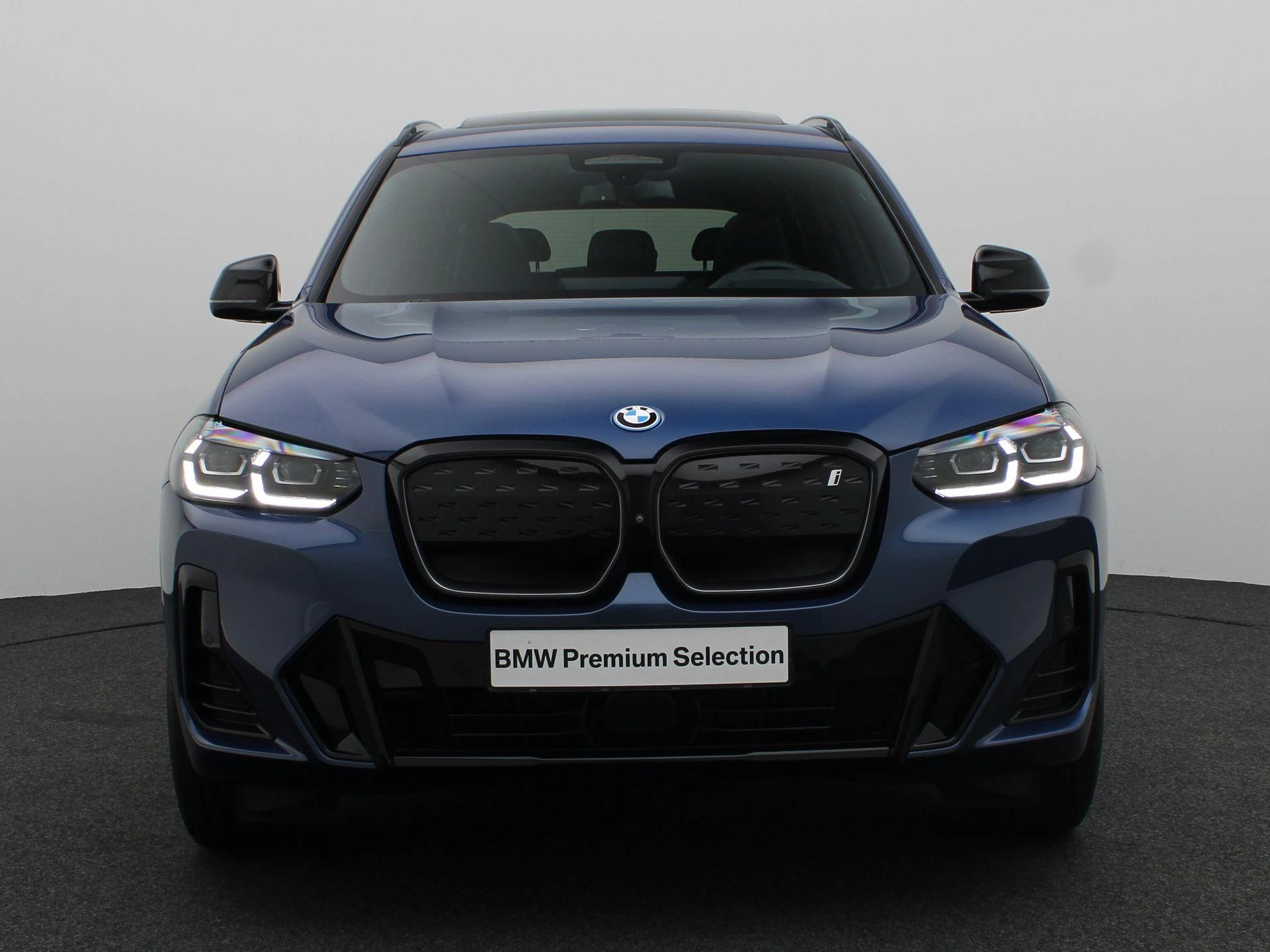 Hoofdafbeelding BMW iX3
