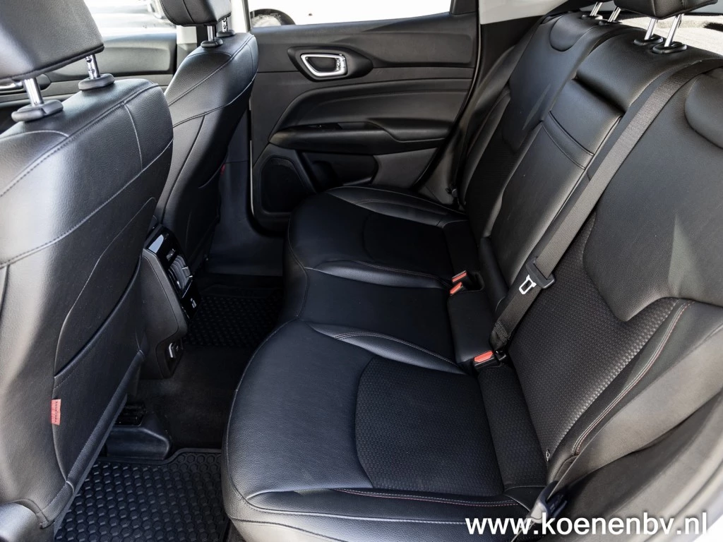 Hoofdafbeelding Jeep Compass