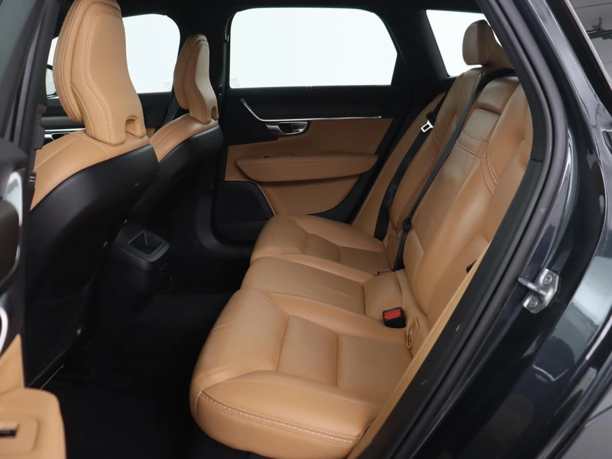 Hoofdafbeelding Volvo V90