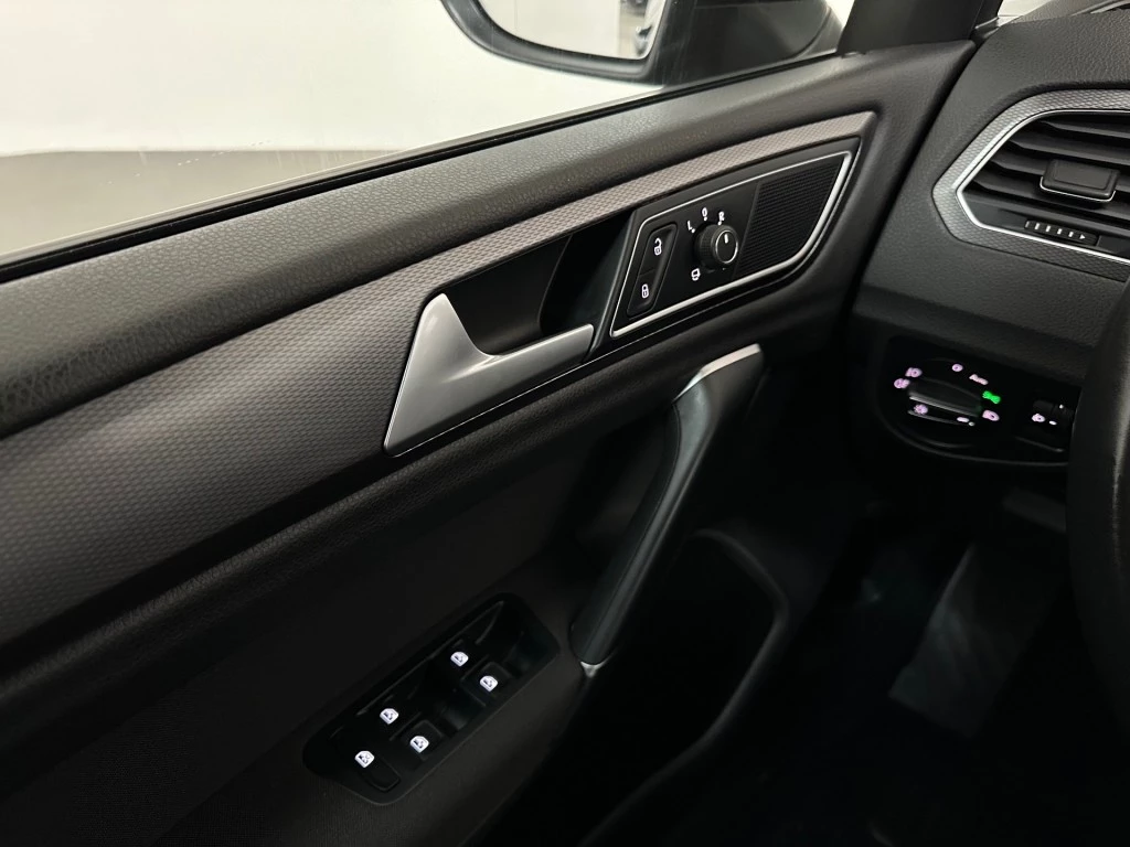 Hoofdafbeelding Volkswagen Golf Sportsvan