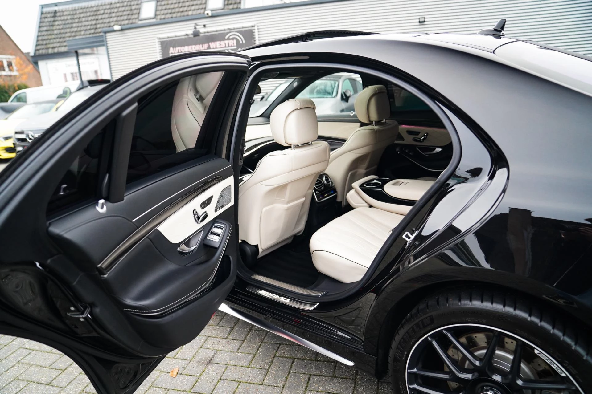 Hoofdafbeelding Mercedes-Benz S-Klasse