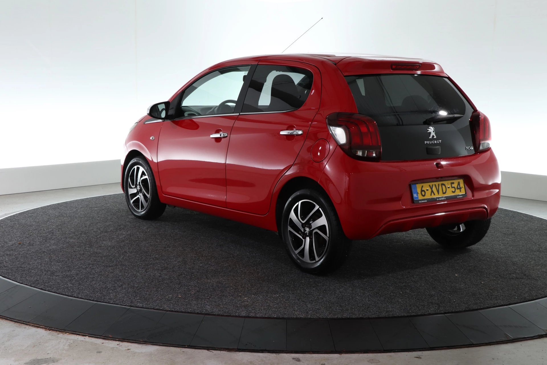 Hoofdafbeelding Peugeot 108