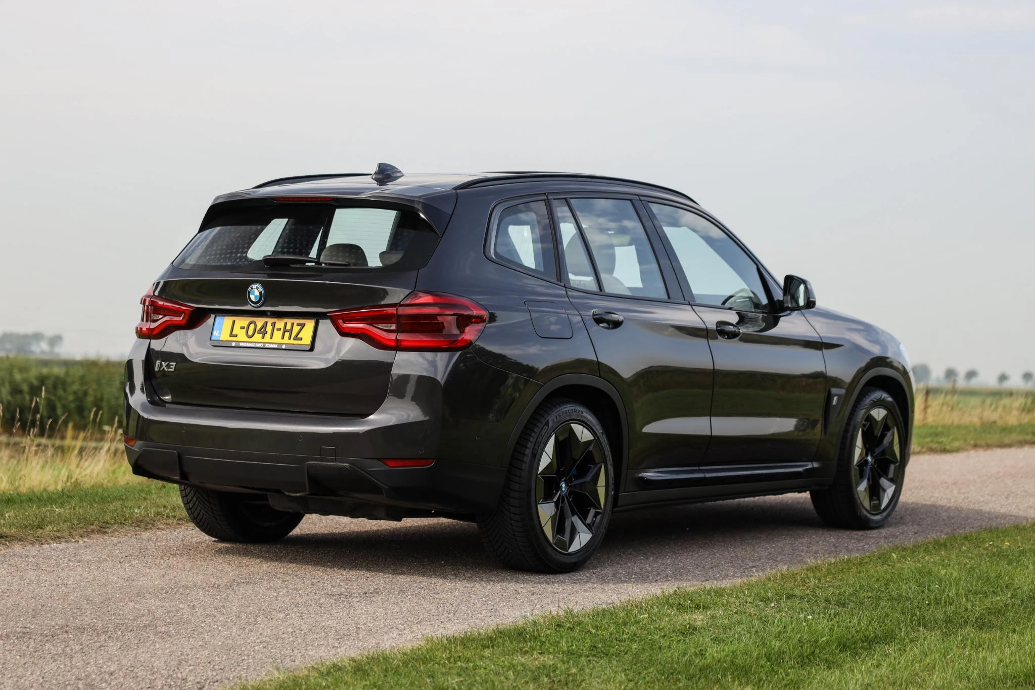 Hoofdafbeelding BMW iX3