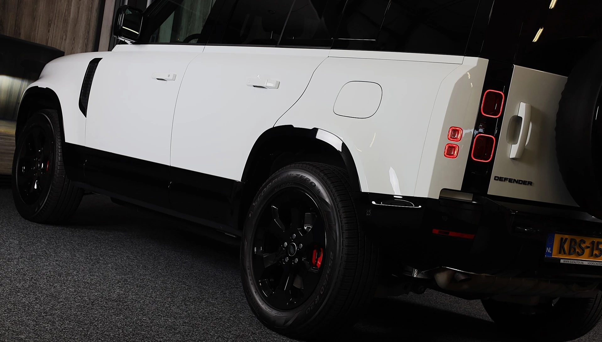 Hoofdafbeelding Land Rover Defender