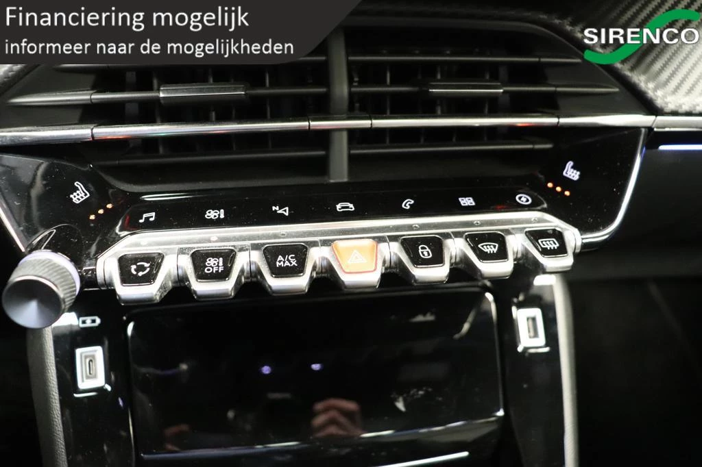 Hoofdafbeelding Peugeot e-2008