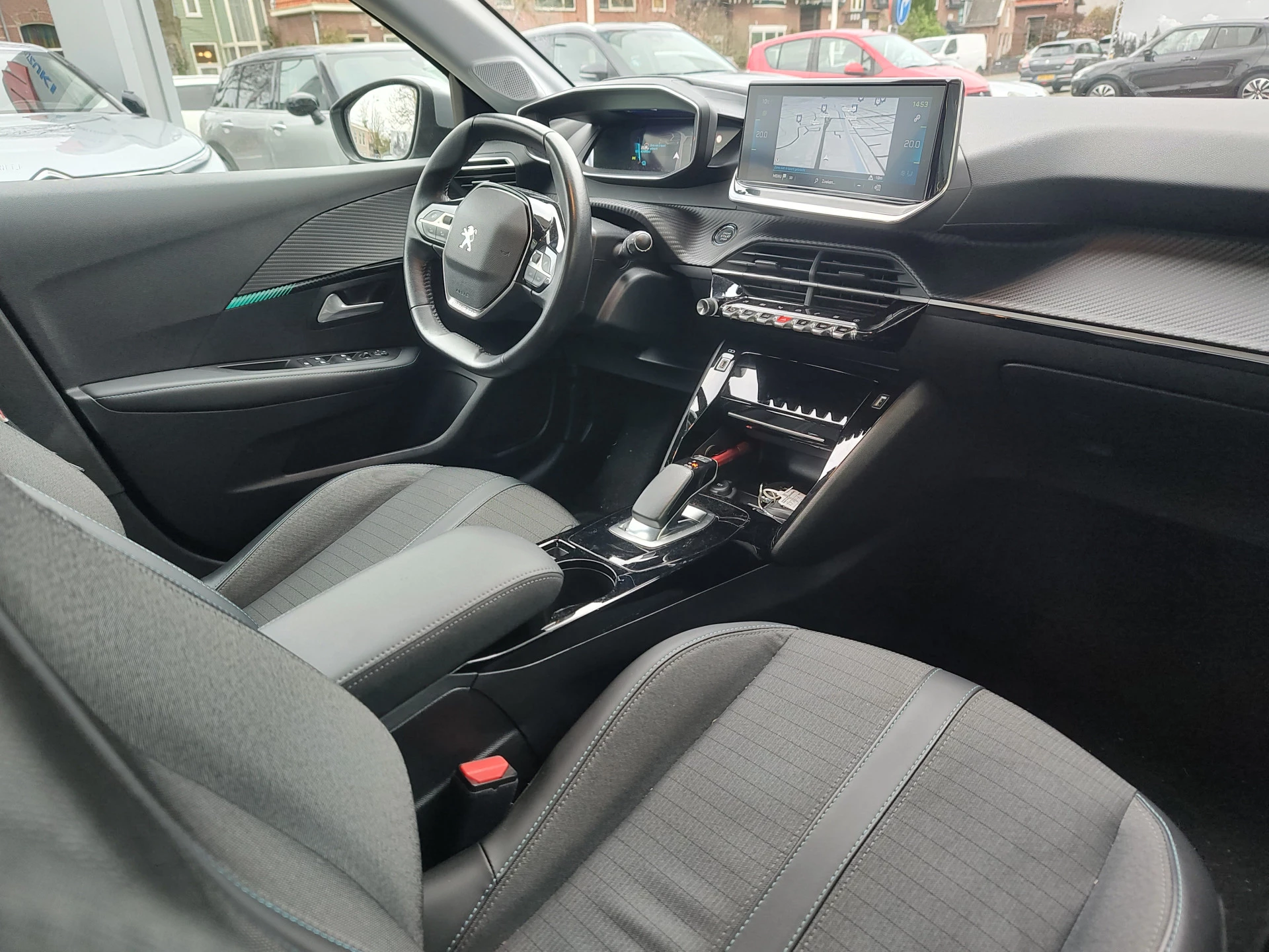 Hoofdafbeelding Peugeot e-208